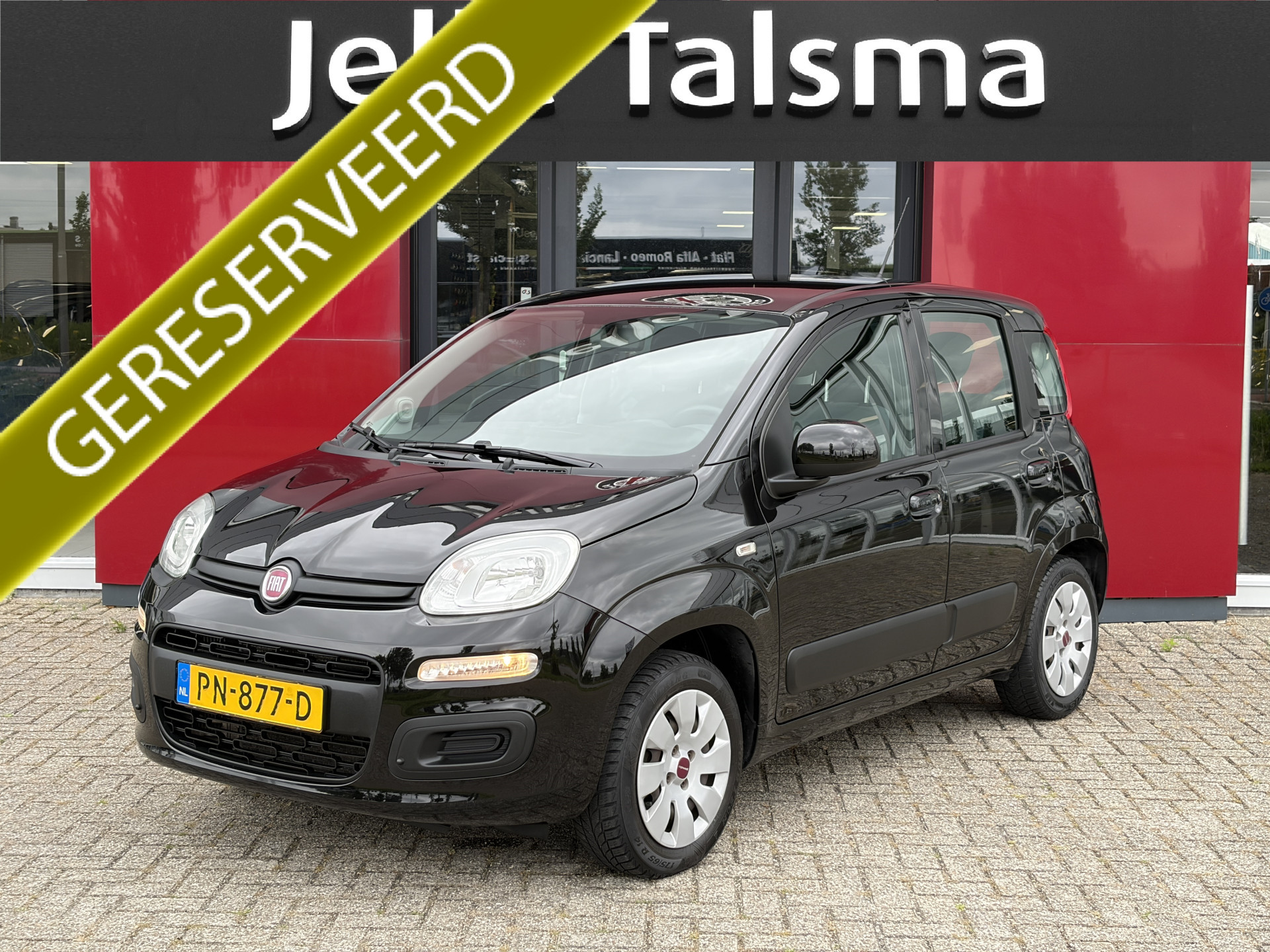 Fiat Panda TwinAir Turbo Popstar | Stuurwielbediening en Bluetooth | Trekhaak 2017 - voorkant