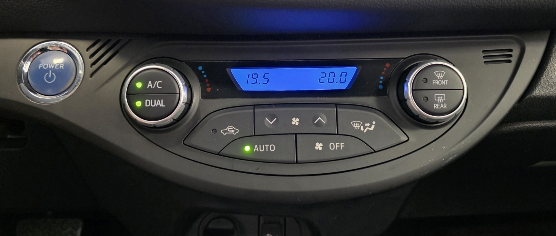 Foto van Toyota Toyota Yaris Hybrid