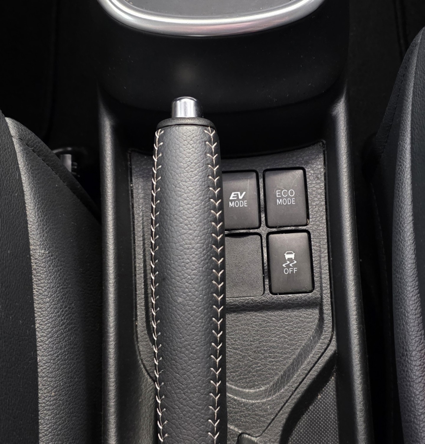 Foto van Toyota Toyota Yaris Hybrid