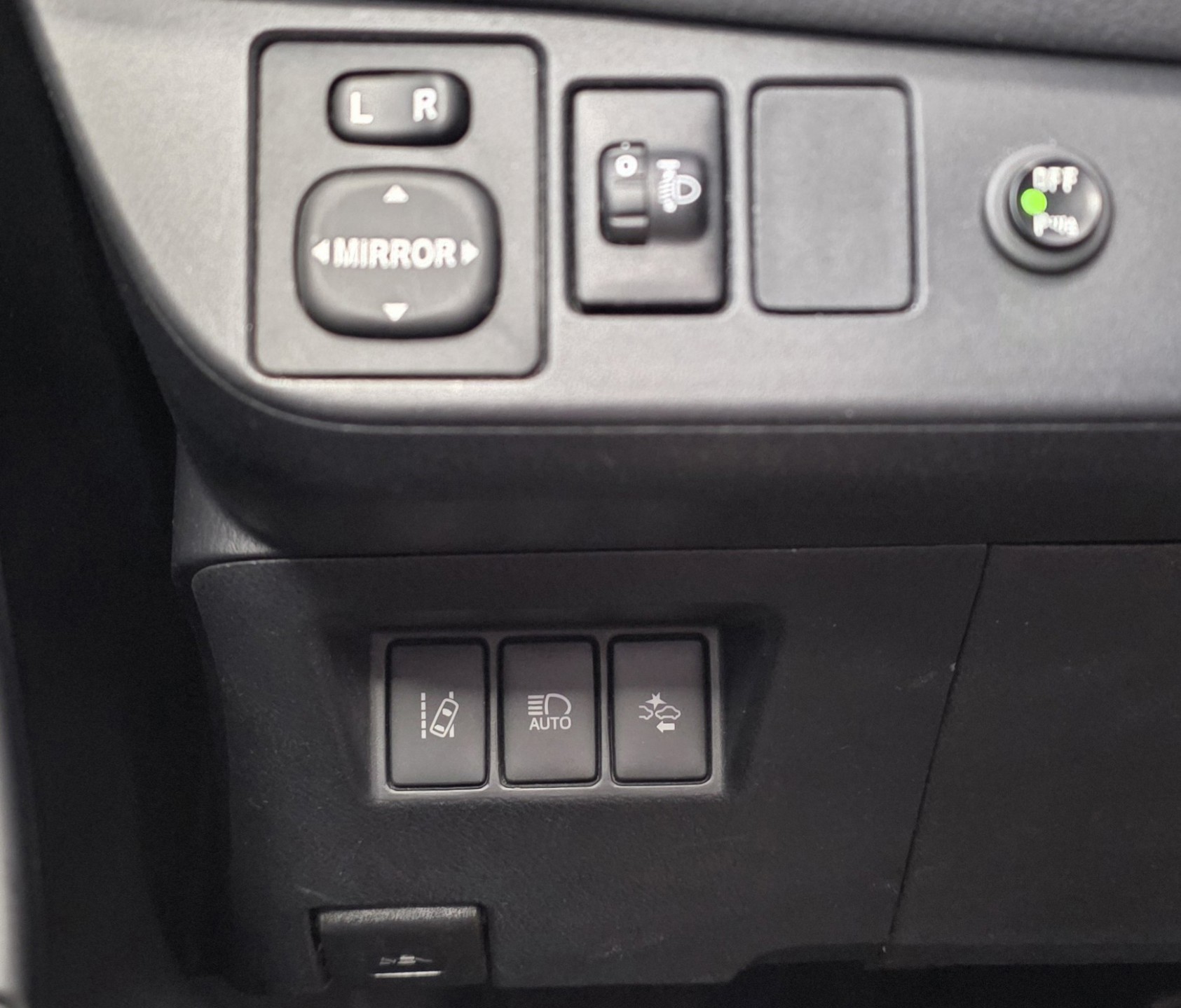 Foto van Toyota Toyota Yaris Hybrid