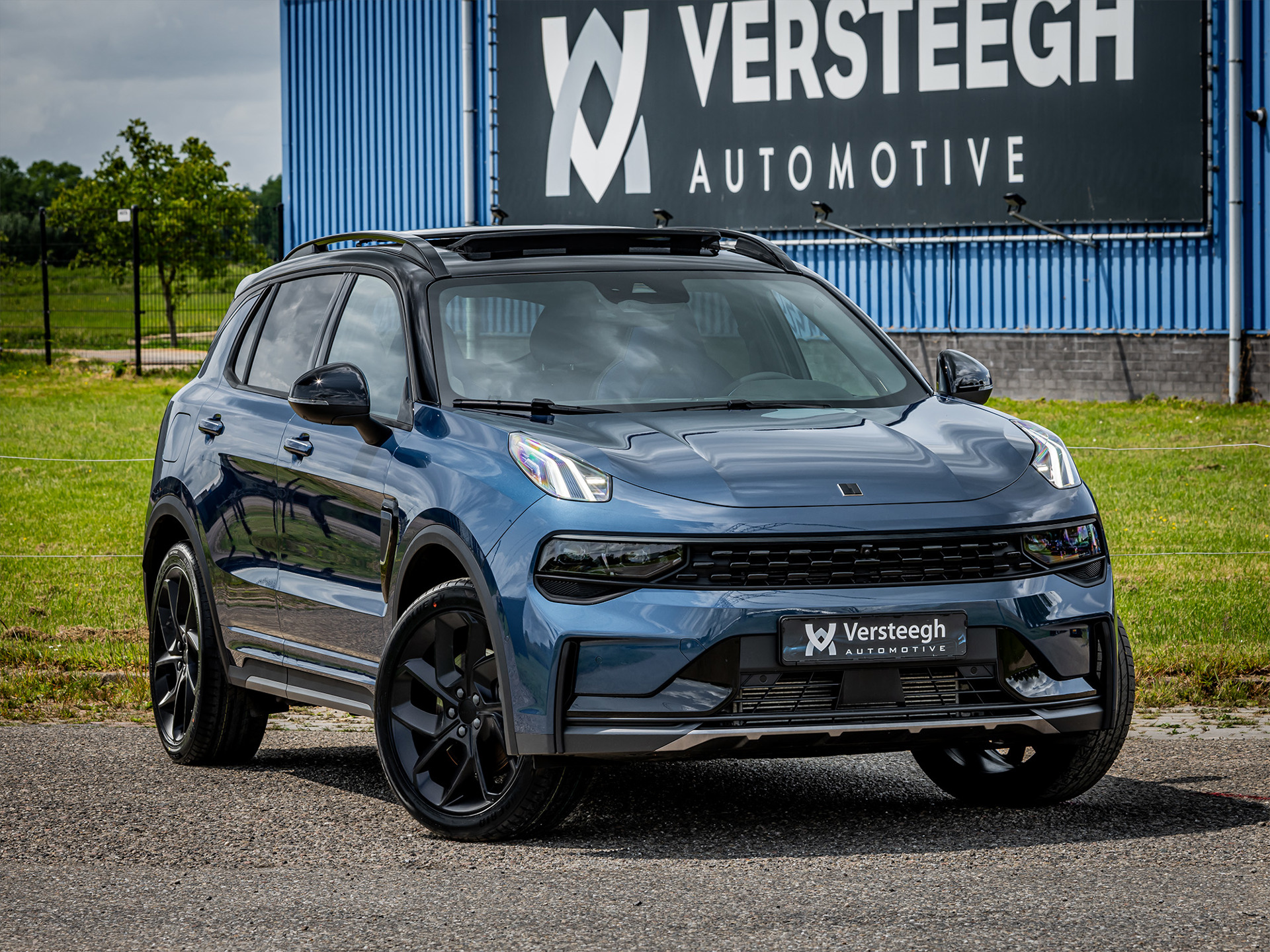 Foto van Lynk&co LYNK & Co 01