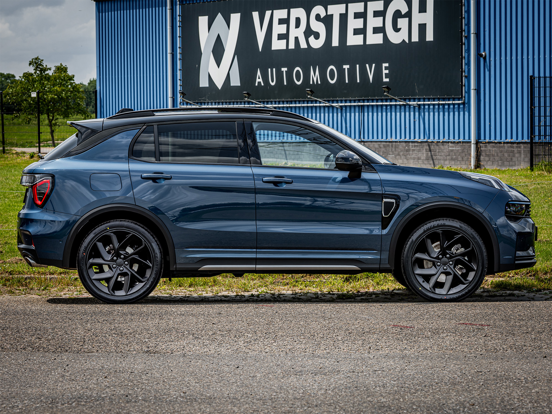 Foto van Lynk&co LYNK & Co 01