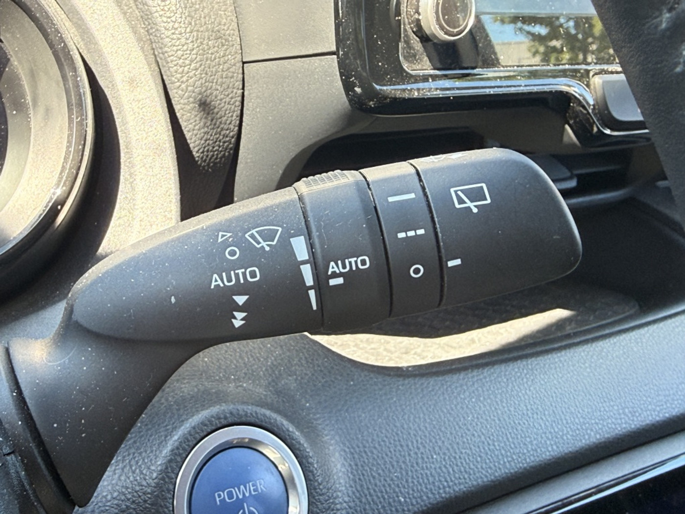 Foto van Mazda Mazda2 Hybrid