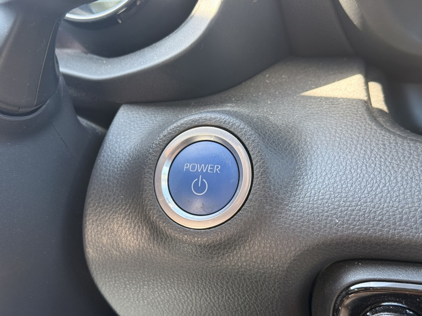 Foto van Mazda Mazda2 Hybrid