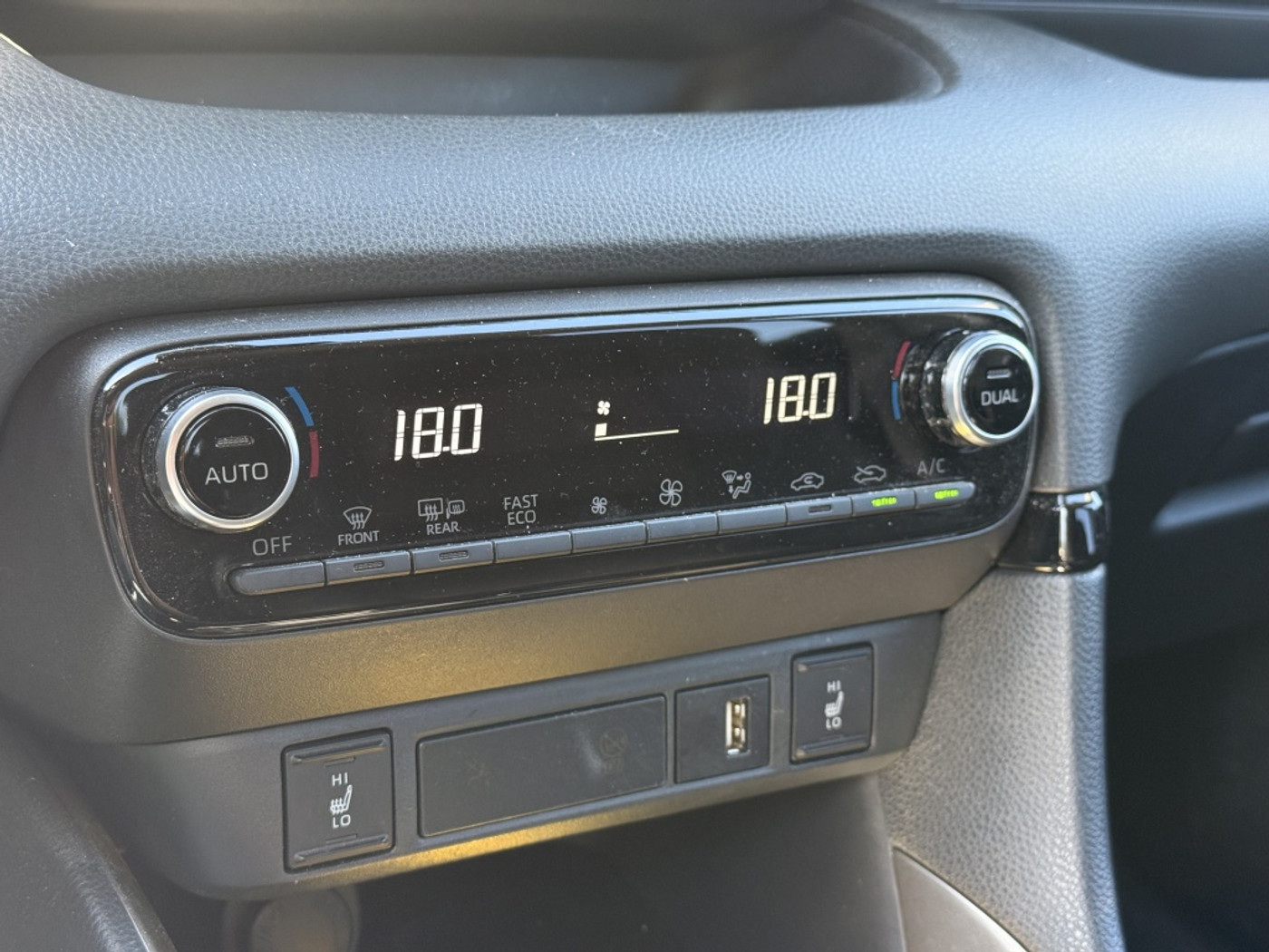 Foto van Mazda Mazda2 Hybrid