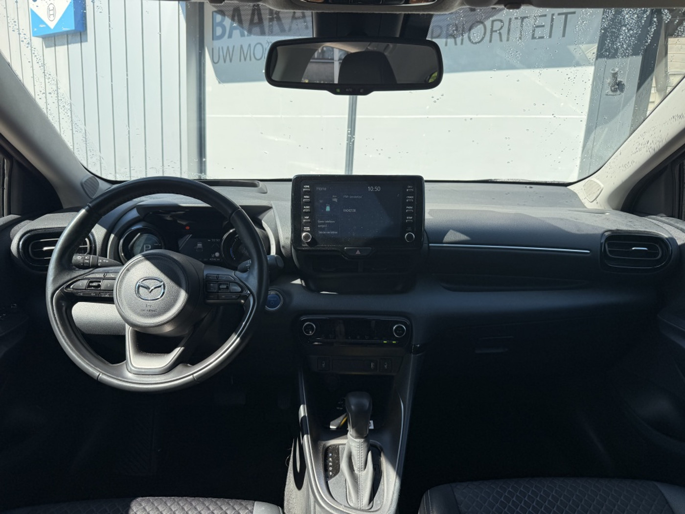Foto van Mazda Mazda2 Hybrid
