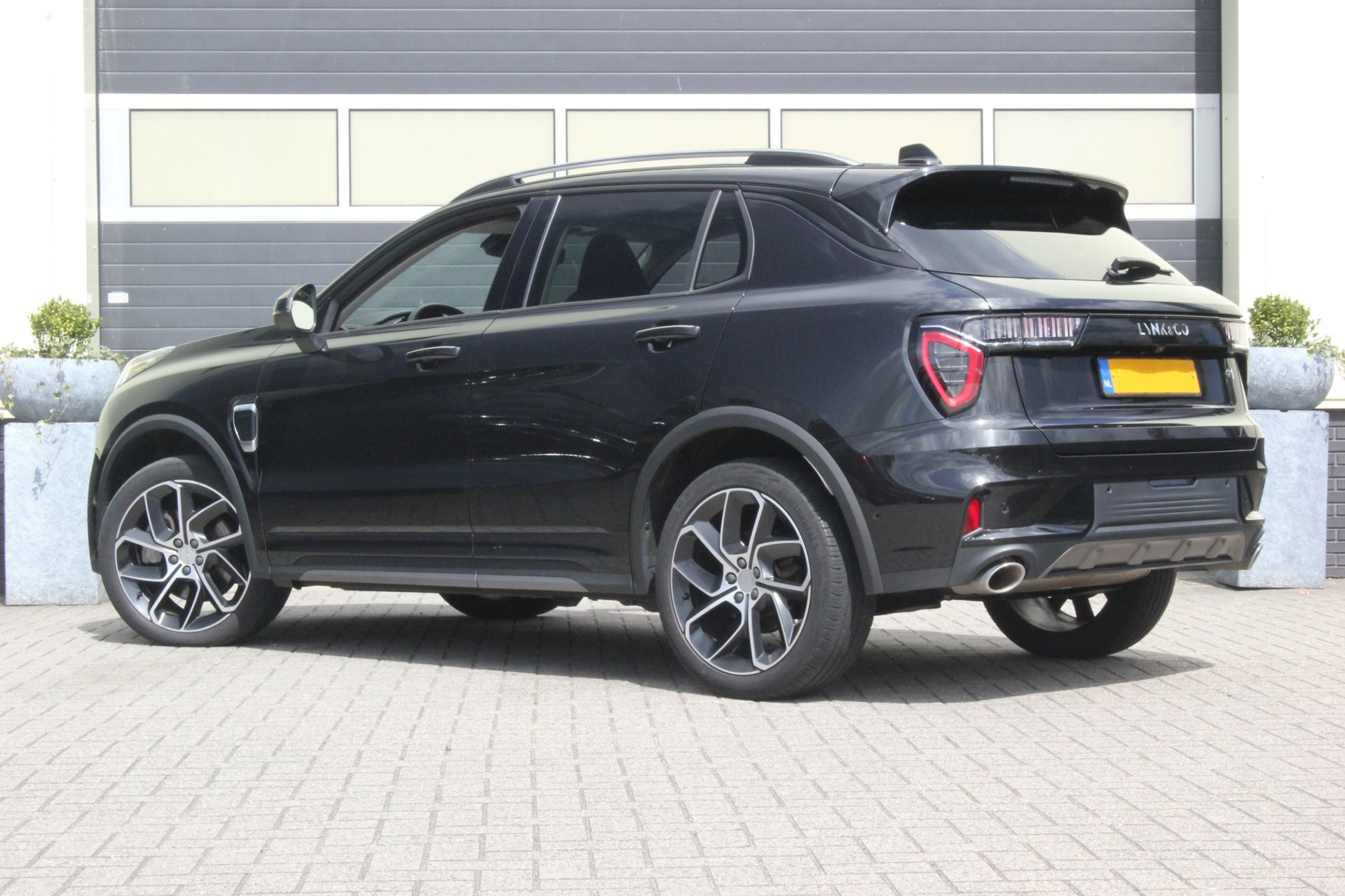 Foto van Lynk&co LYNK & Co 01