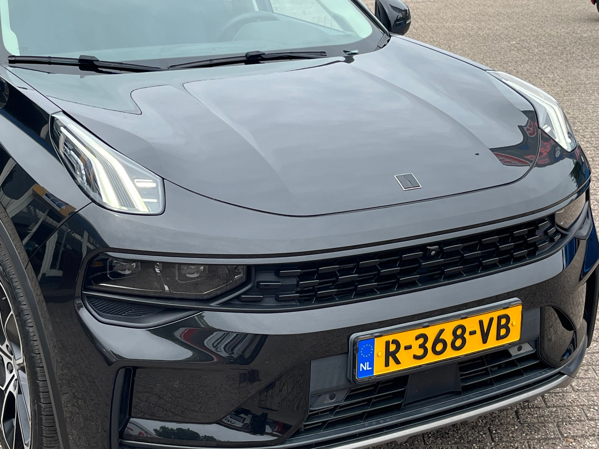 Foto van Lynk&co LYNK & Co 01