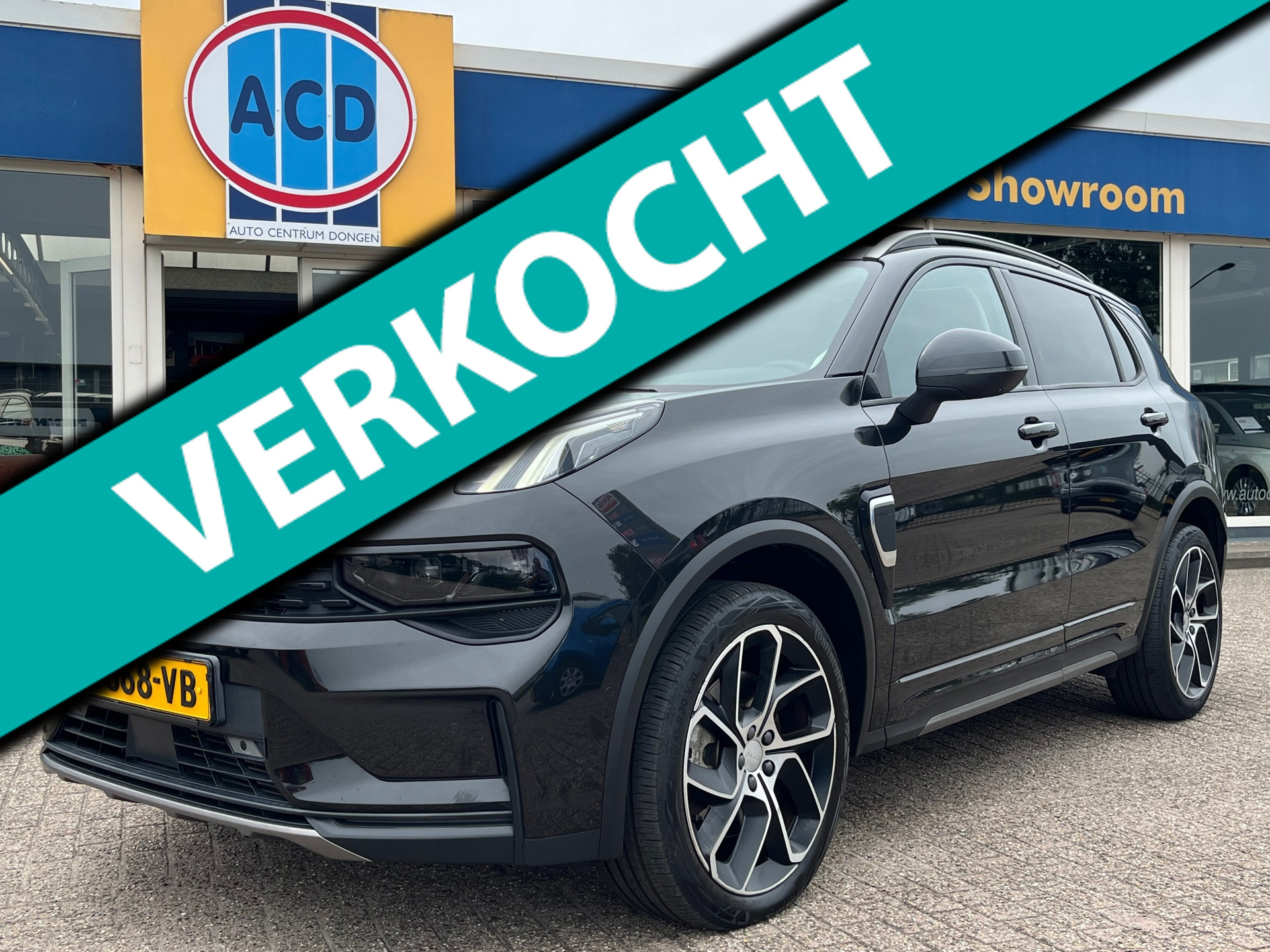Lynk&co LYNK & Co 01 1.5 261pk PHEV 7DCTH | Orig.NL | PanoramaDak | 360 graden Camera | Carplay | 2022 - voorkant