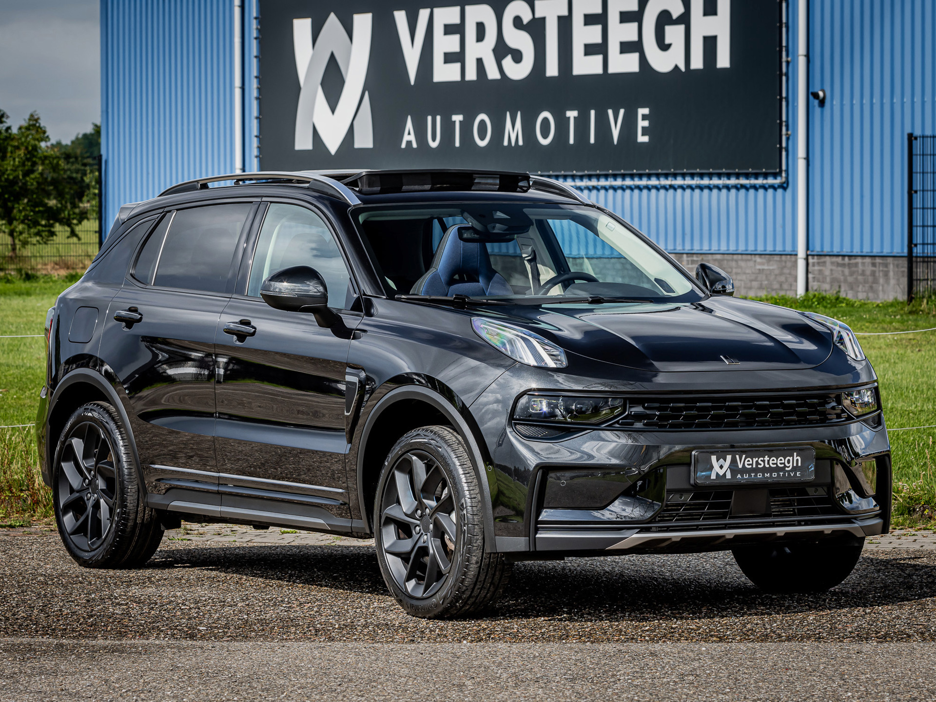 Lynk&co LYNK & Co 01 1.5 Plug-In Hybrid 262pk BLACKED OUT | 360 Camera | Panoramadak 2022 - voorkant
