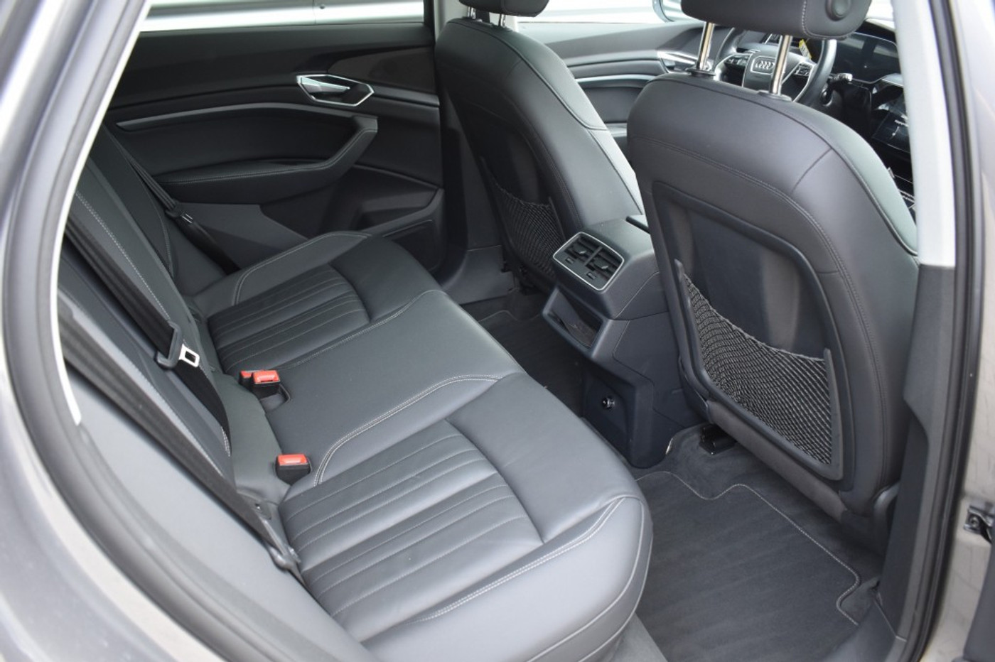 Foto van Audi E-tron 55