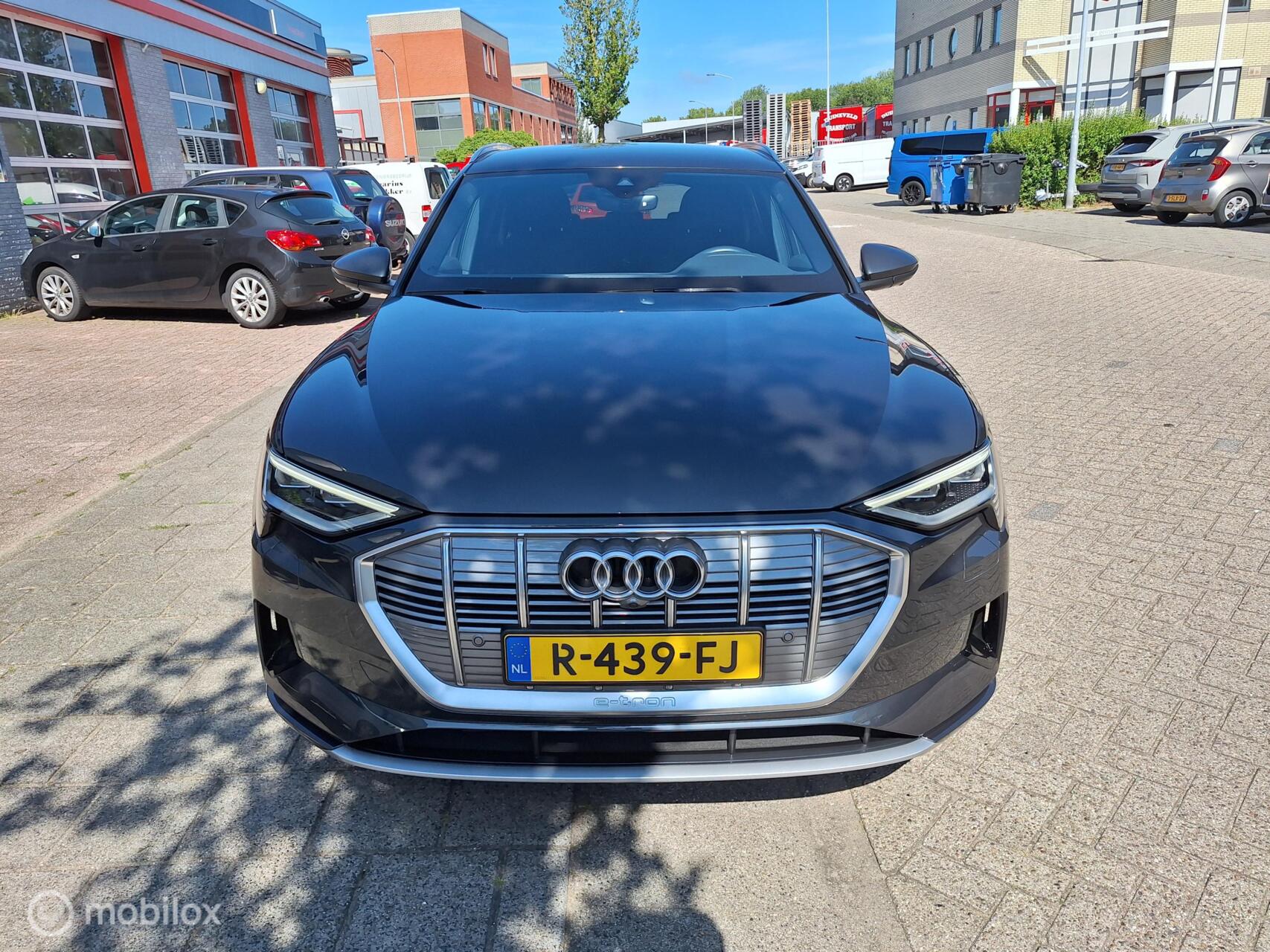 Foto van Audi E-tron 55
