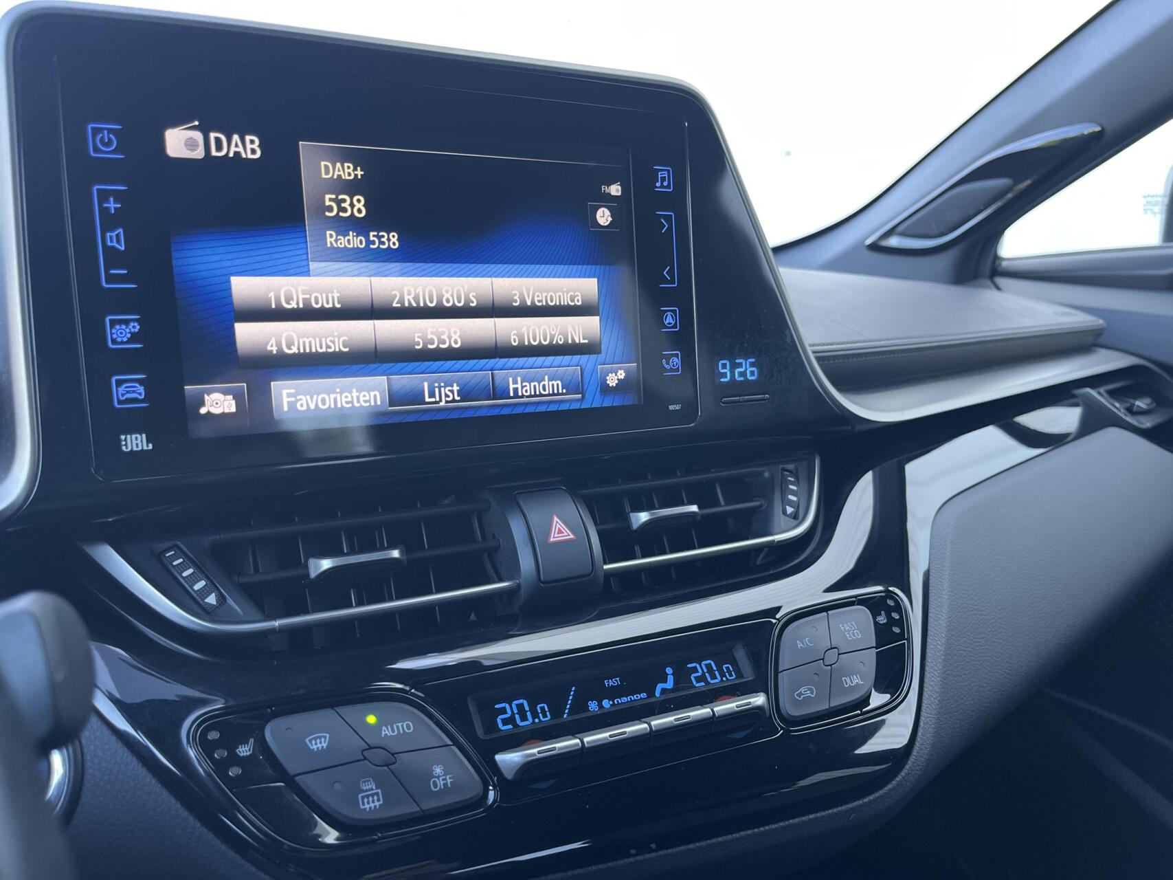 Foto van Toyota Toyota C-hr