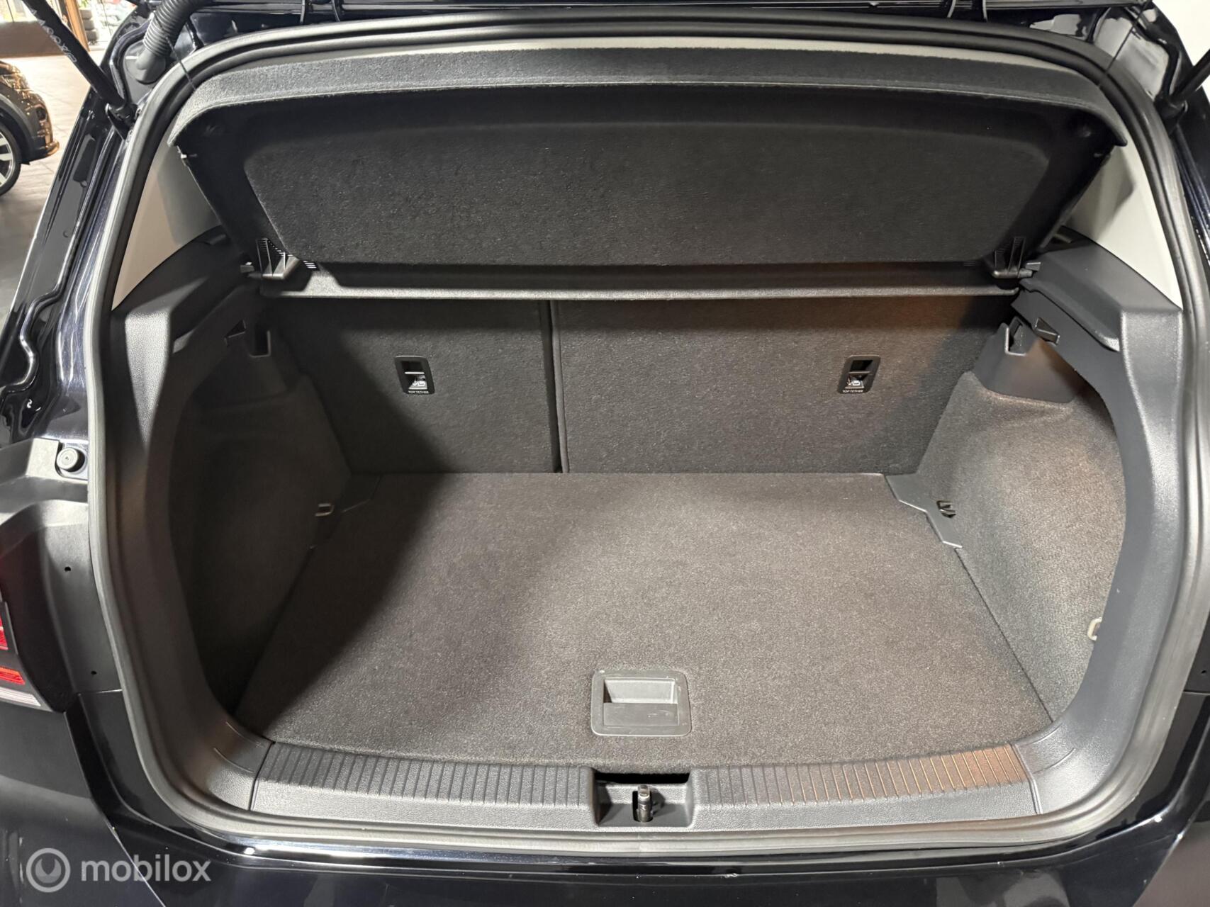 Foto van Volkswagen T-cross