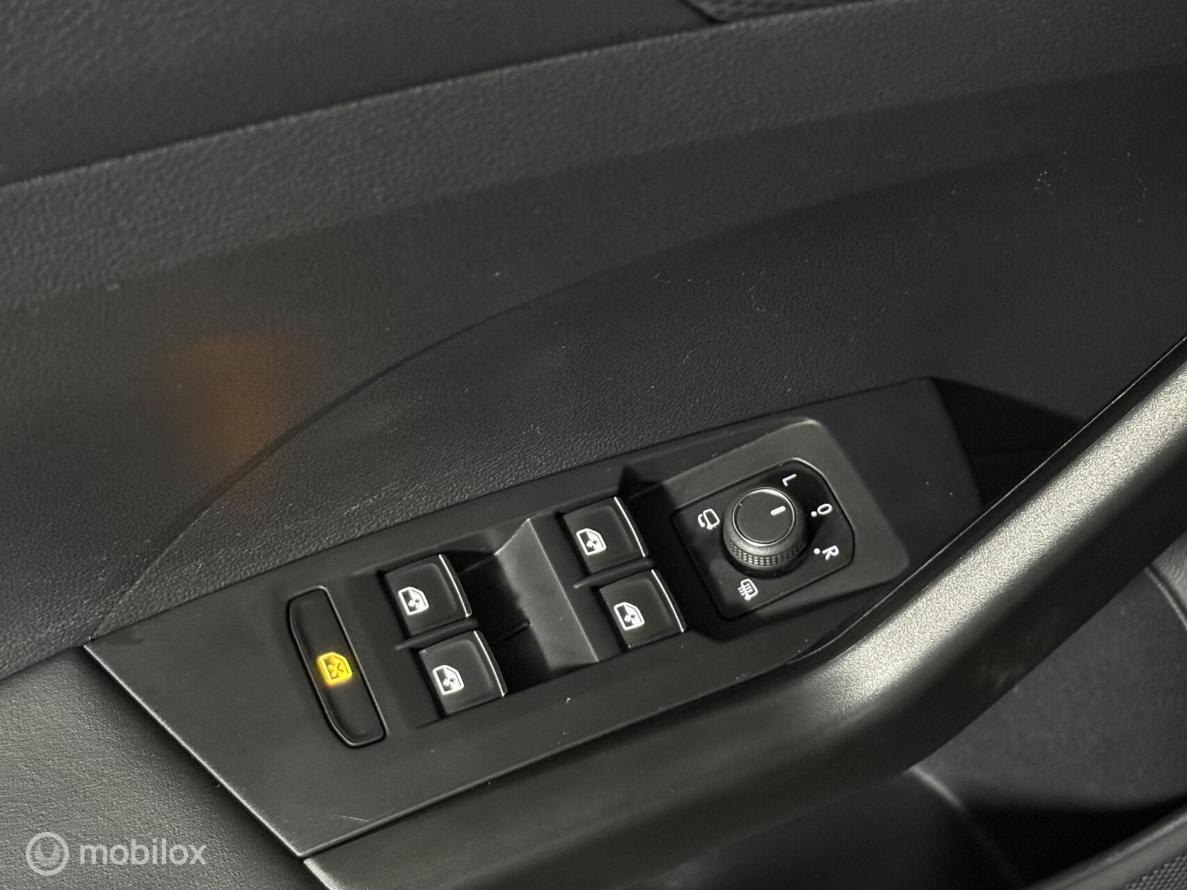 Foto van Volkswagen T-cross
