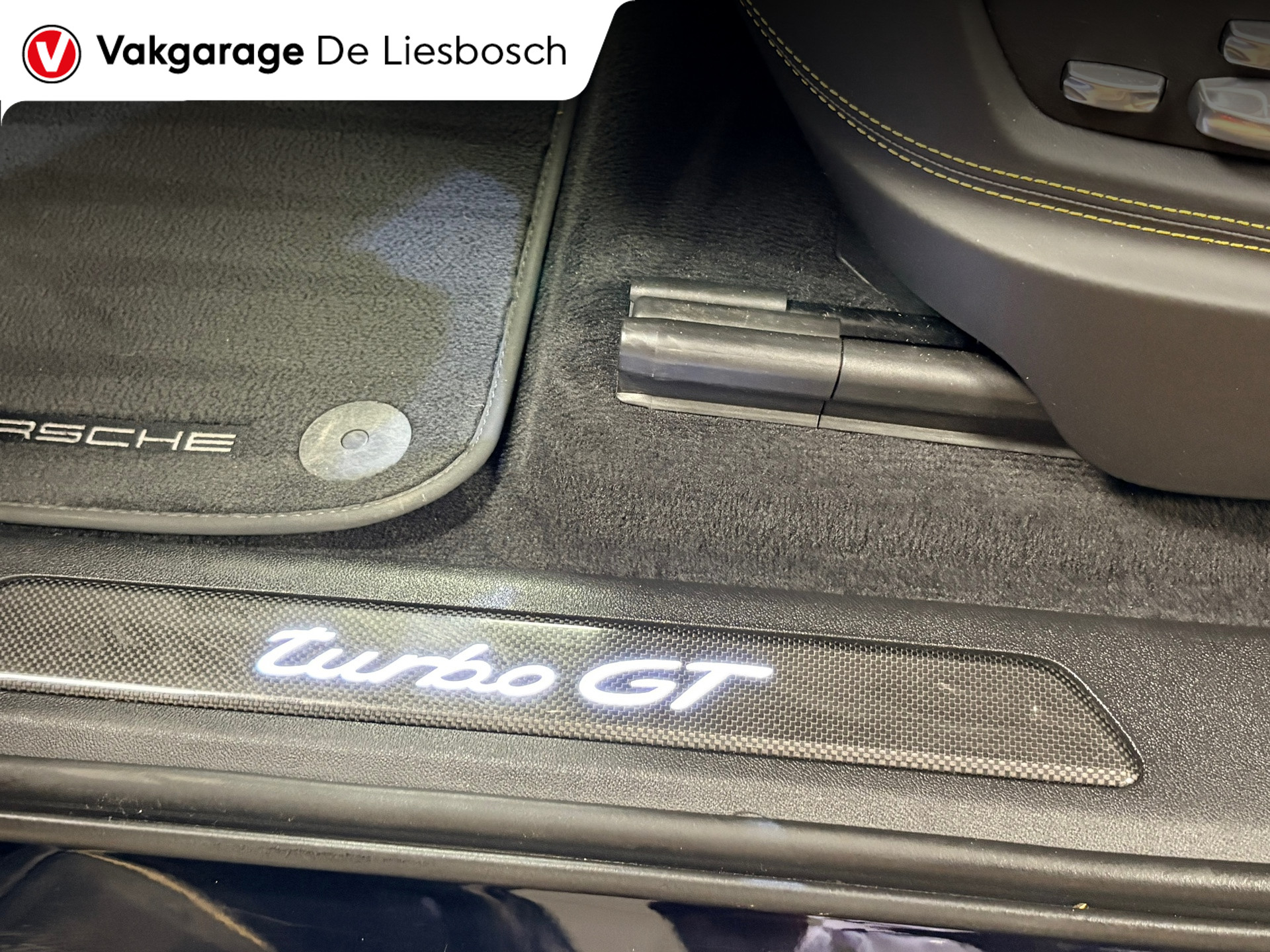 Foto van Porsche Cayenne Turbo GT