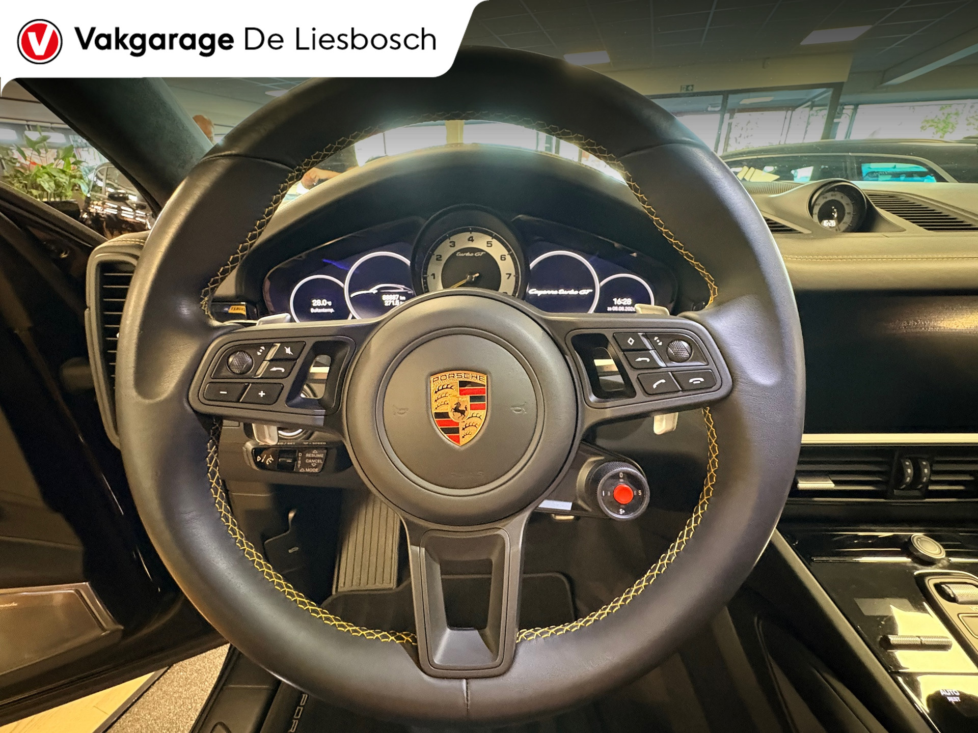 Foto van Porsche Cayenne Turbo GT