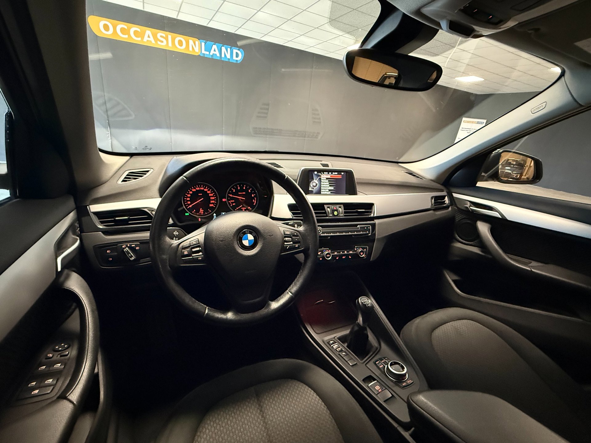 Foto van BMW X1 Sdrive18i