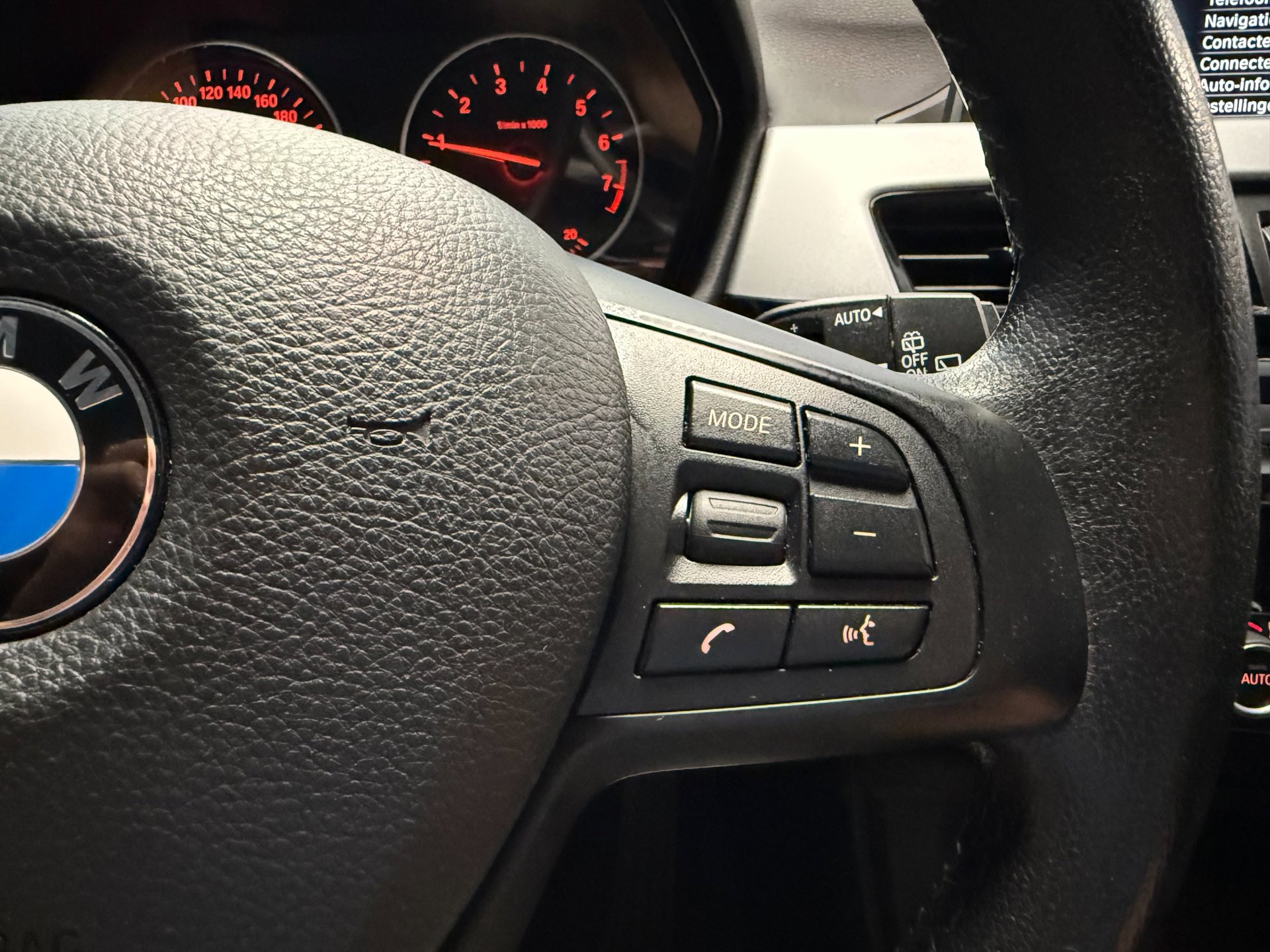 Foto van BMW X1 Sdrive18i