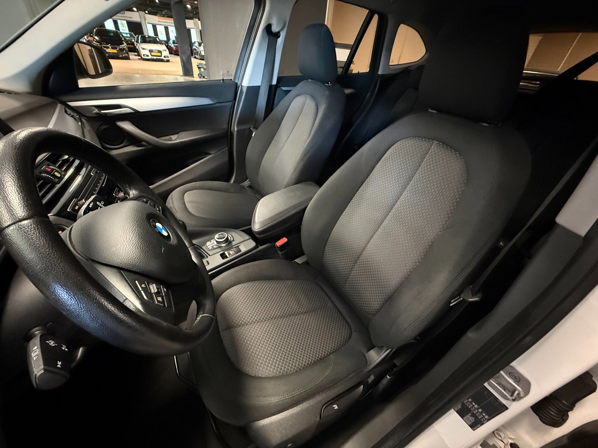 Foto van BMW X1 Sdrive18i