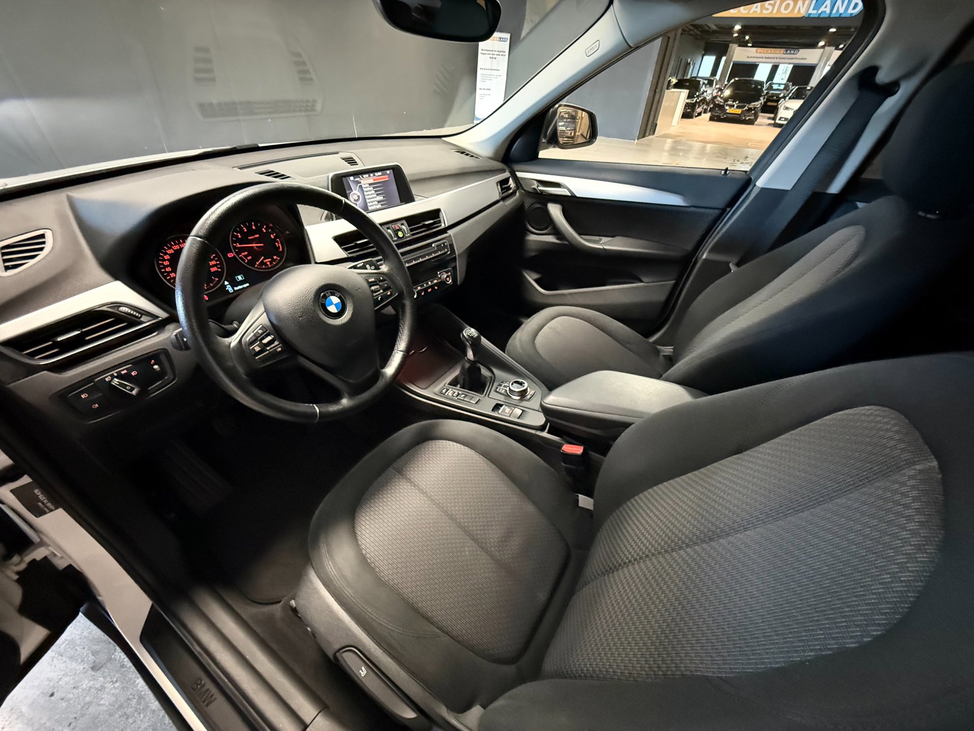 Foto van BMW X1 Sdrive18i