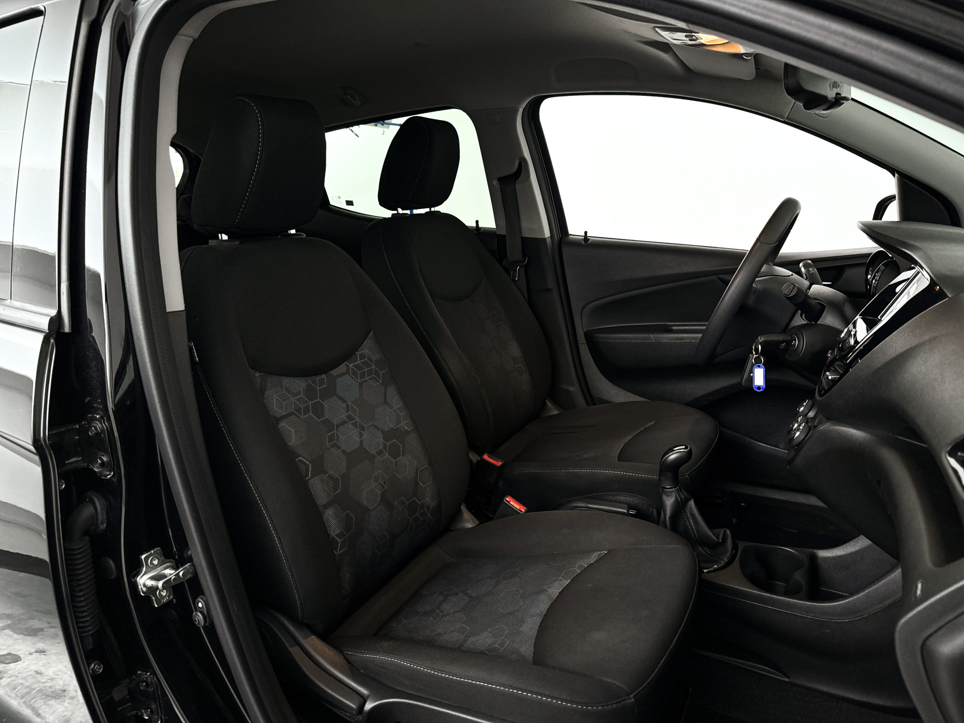 Foto van Opel Karl Rocks / Viva Rocks