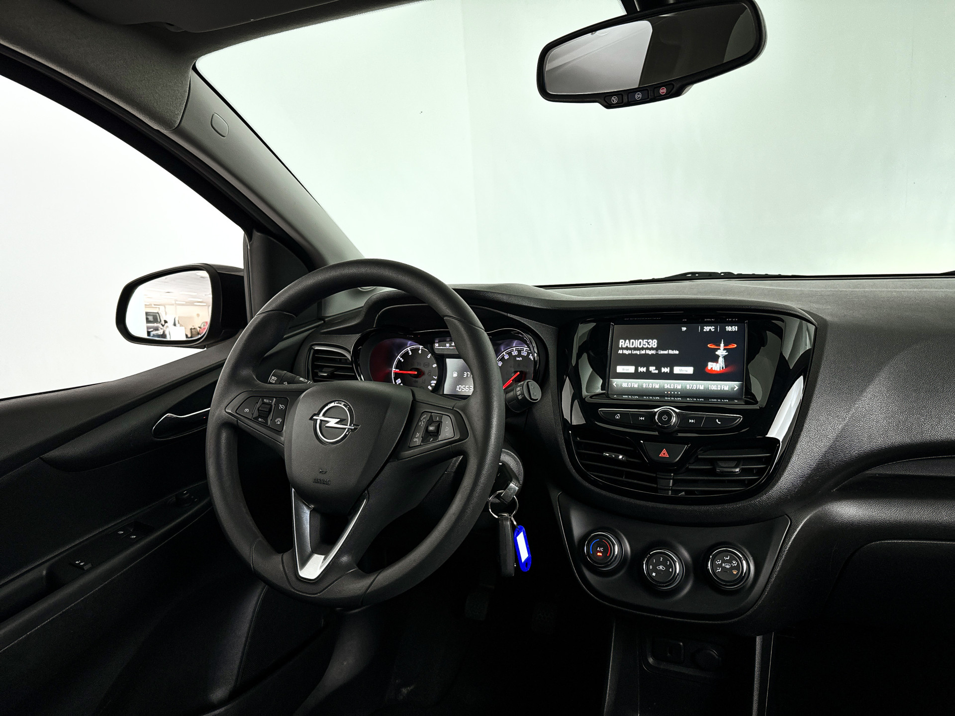Foto van Opel Karl Rocks / Viva Rocks