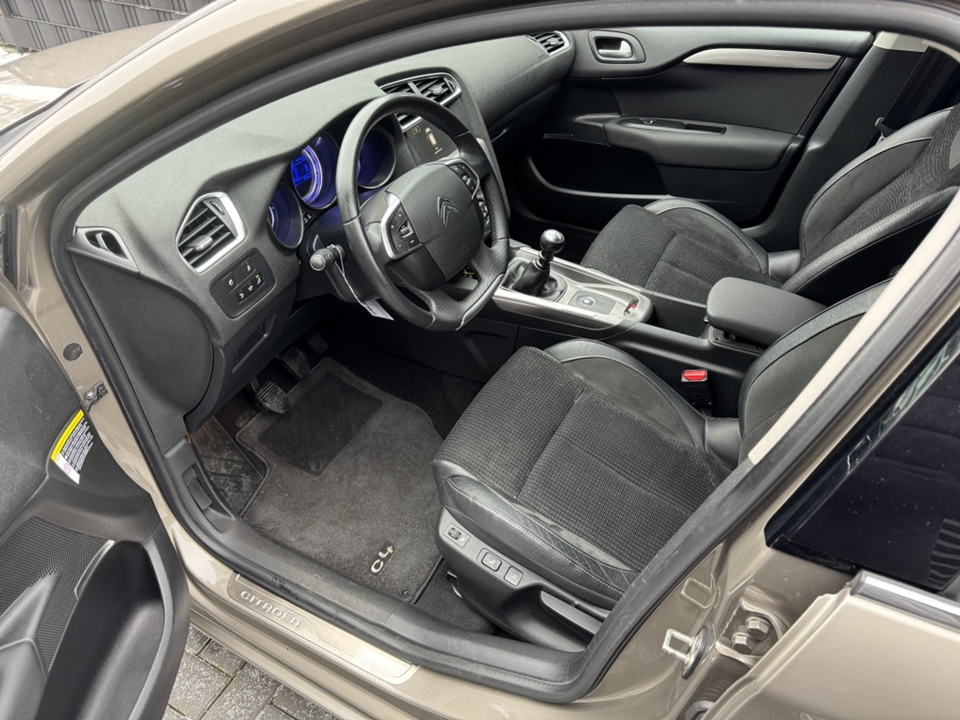 Foto van Citroen C4