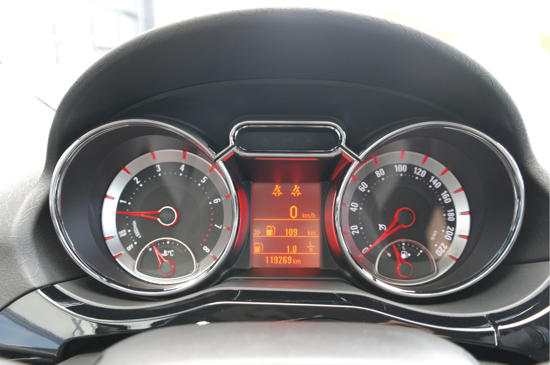 Foto van Opel Adam
