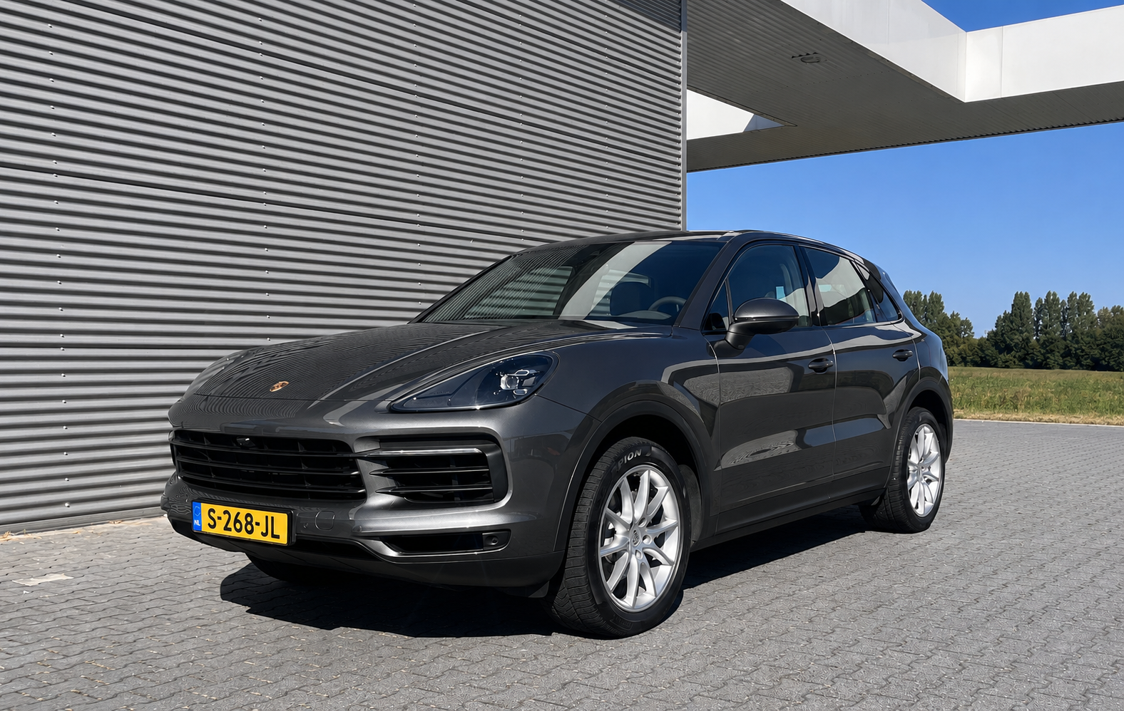 Porsche Cayenne 3.0 AWD 2020 - voorkant