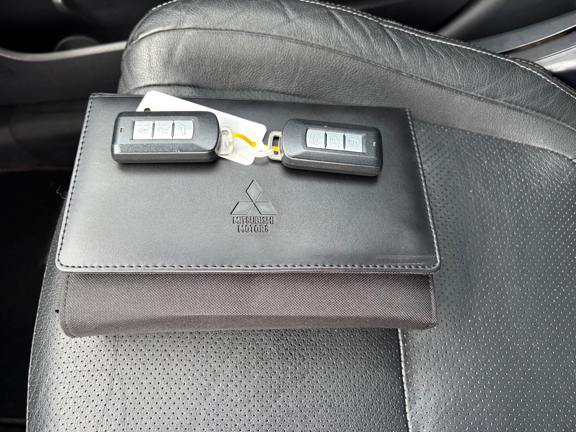 Foto van Mitsubishi Mitsubishi Outlander