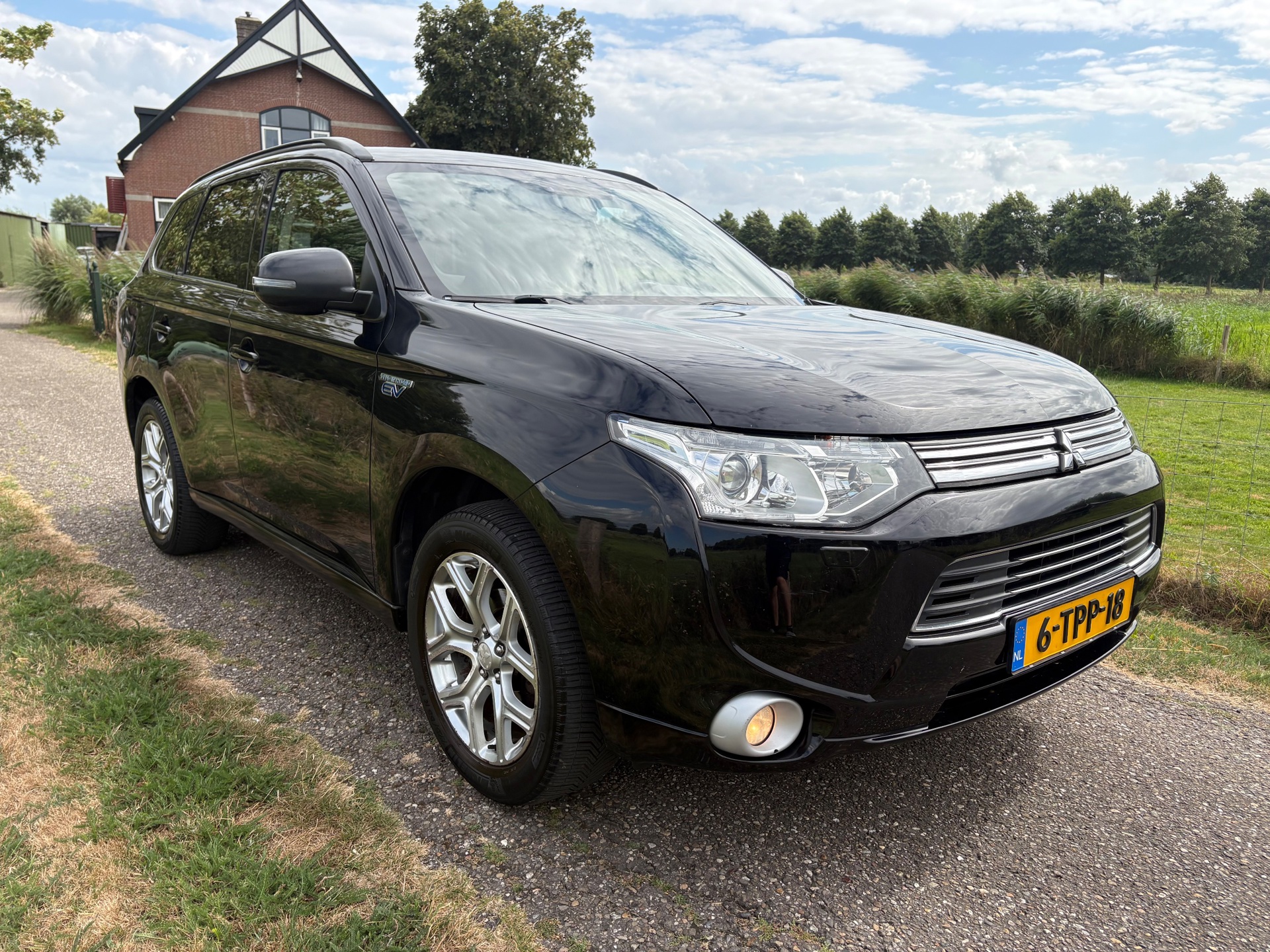 Foto van Mitsubishi Mitsubishi Outlander