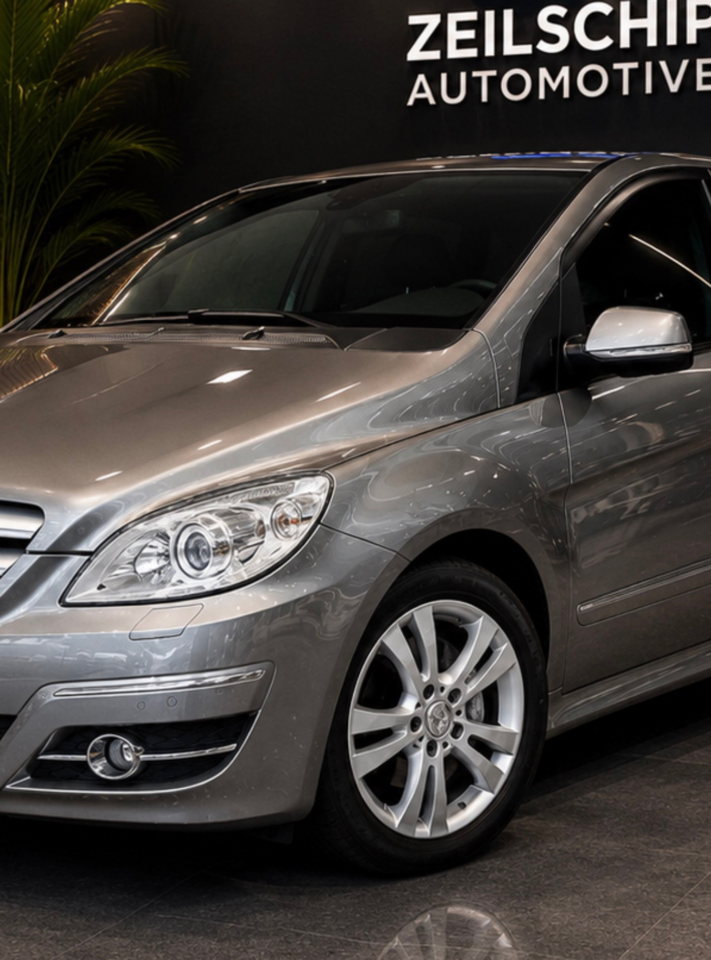 Foto van Mercedes-Benz B 200