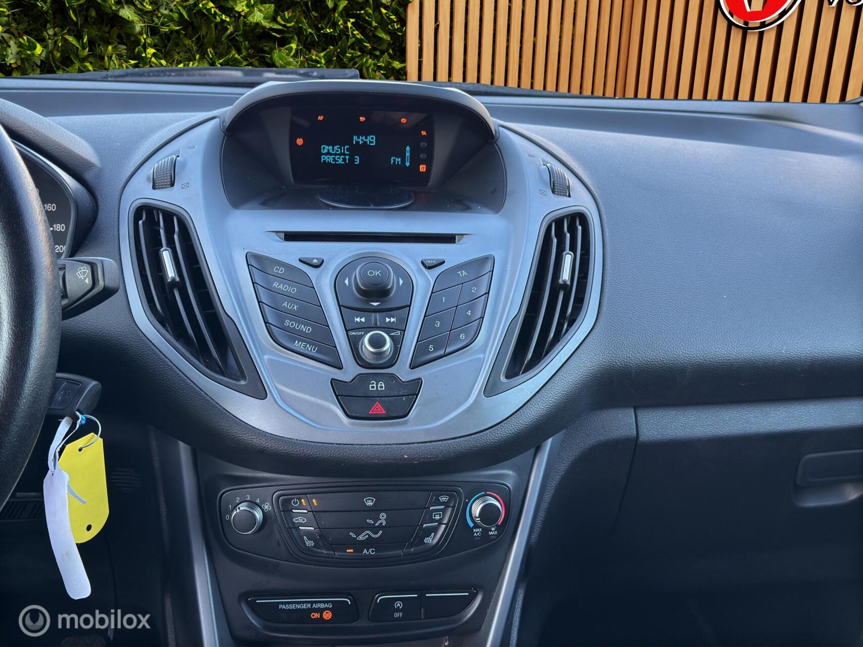 Foto van Ford B-max