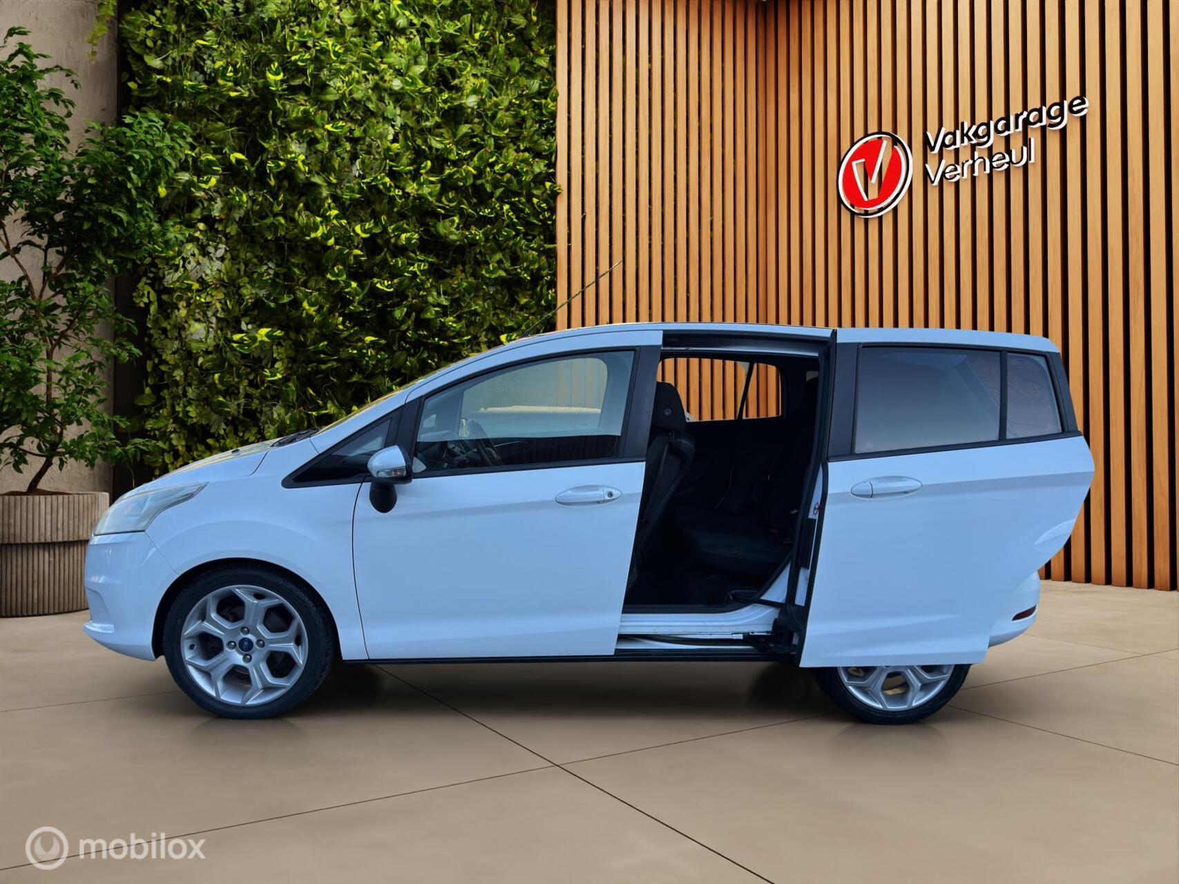 Foto van Ford B-max
