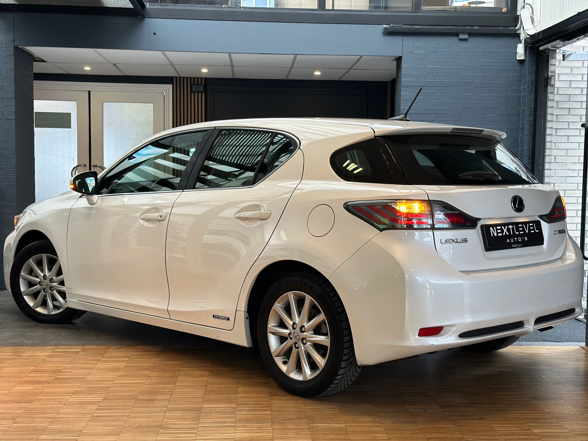 Foto van Lexus Lexus Ct200h