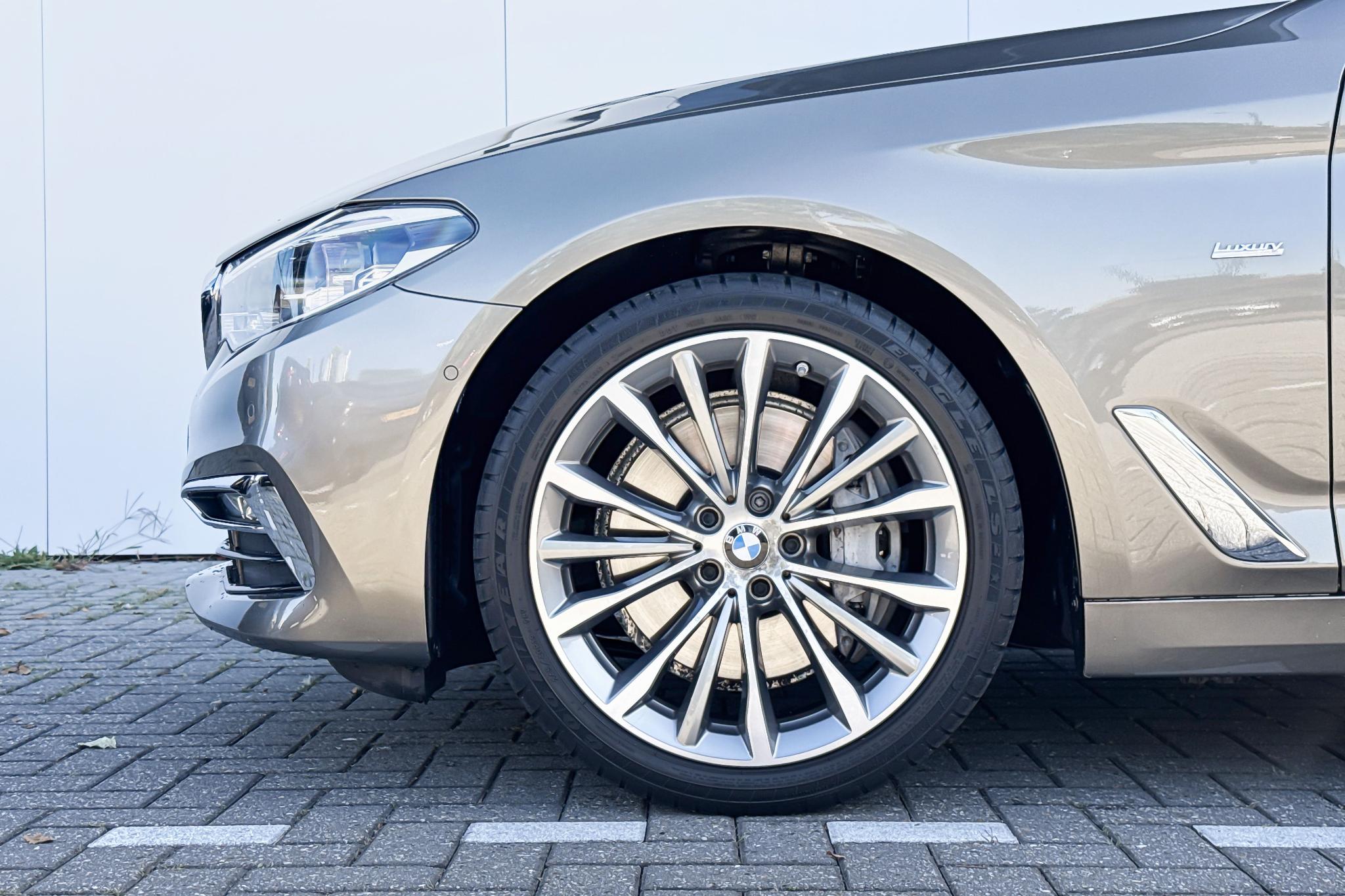 Foto van BMW 540i