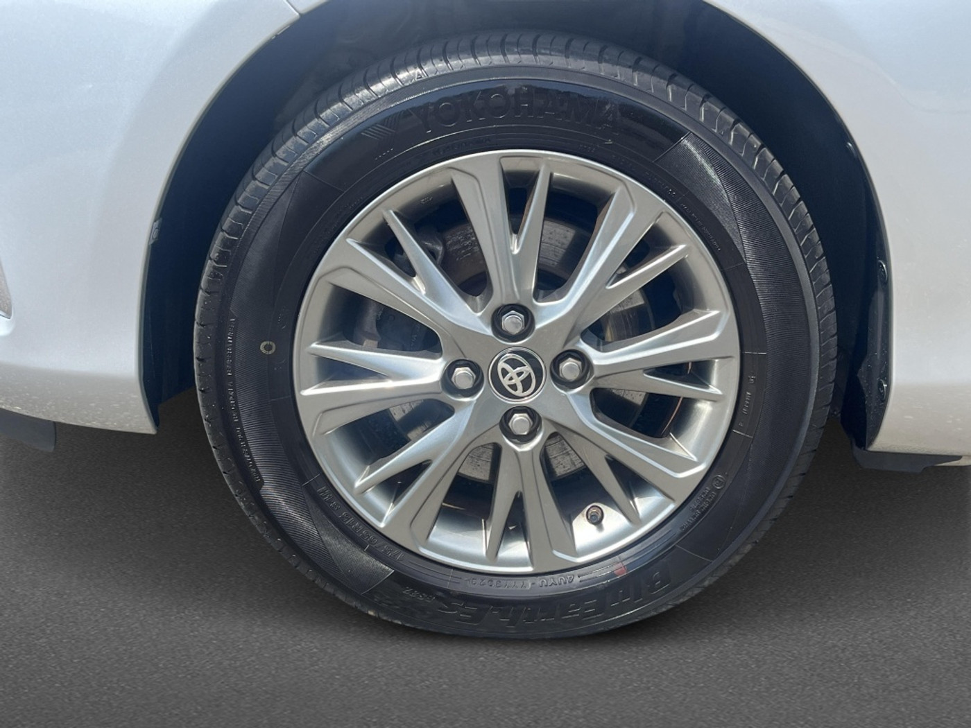 Foto van Toyota Toyota Yaris Hybrid