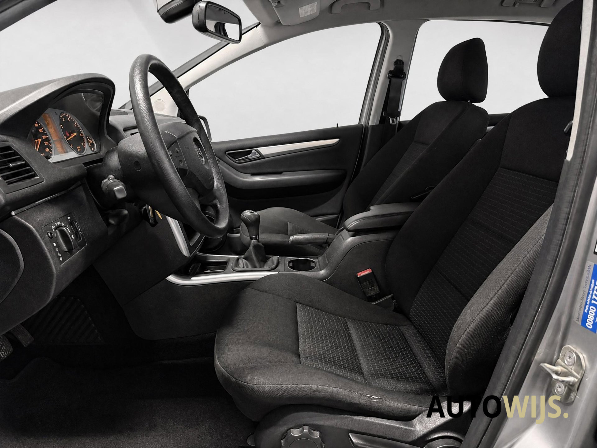Foto van Mercedes-Benz B 150