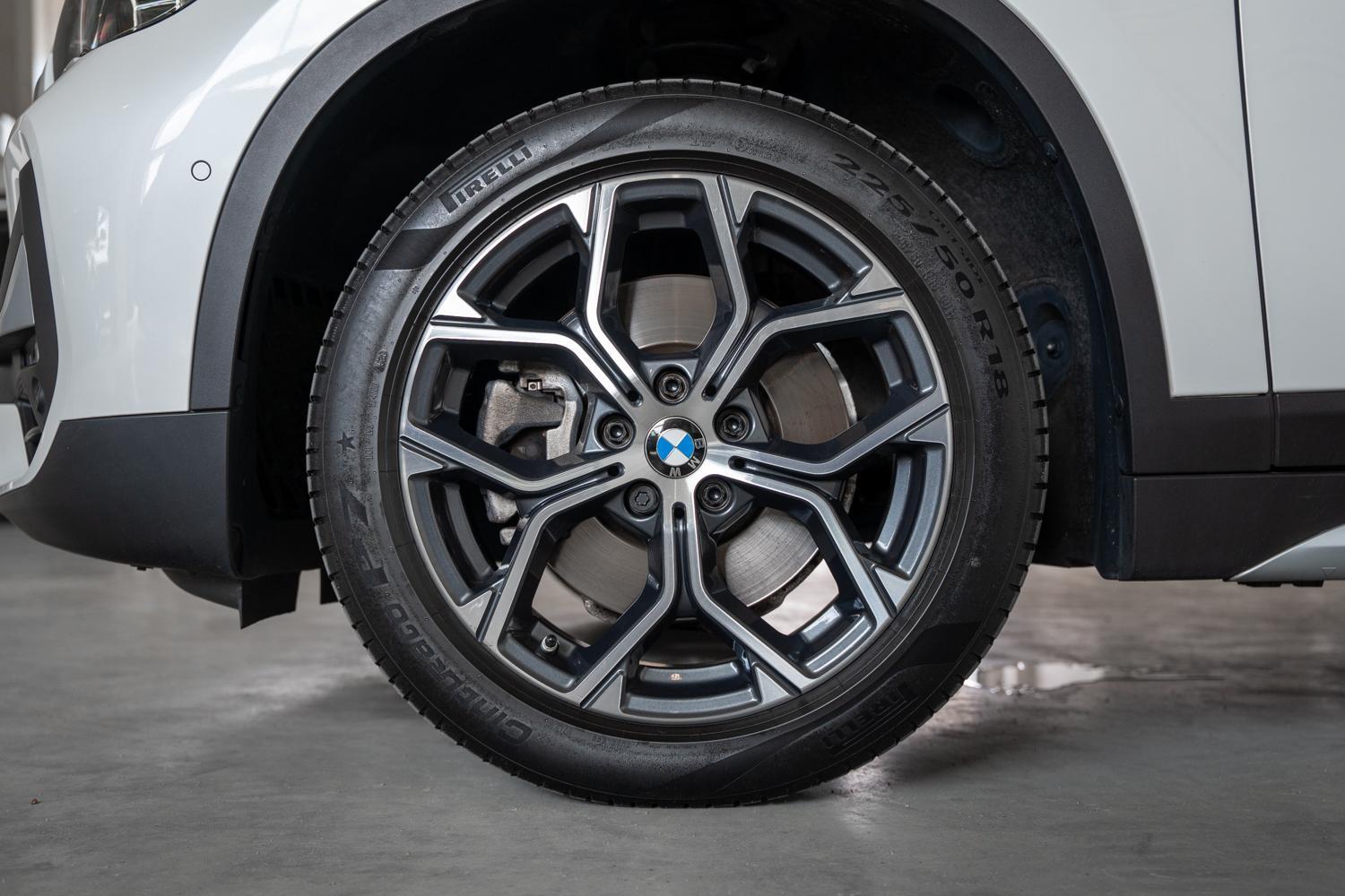 Foto van BMW X1 Sdrive20i