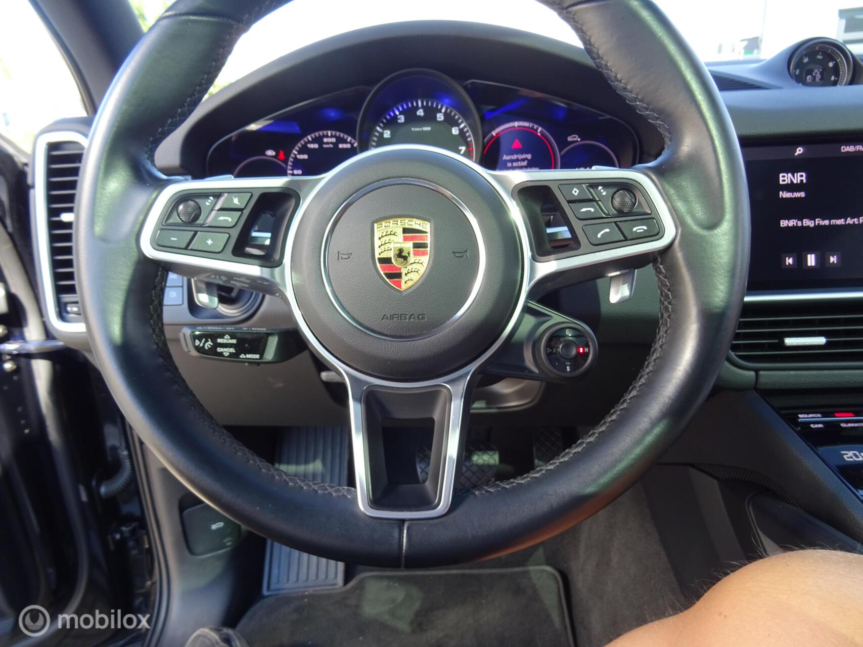 Foto van Porsche Cayenne E-hybrid