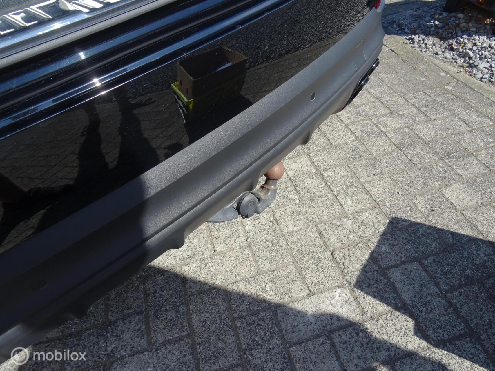 Foto van Porsche Cayenne E-hybrid