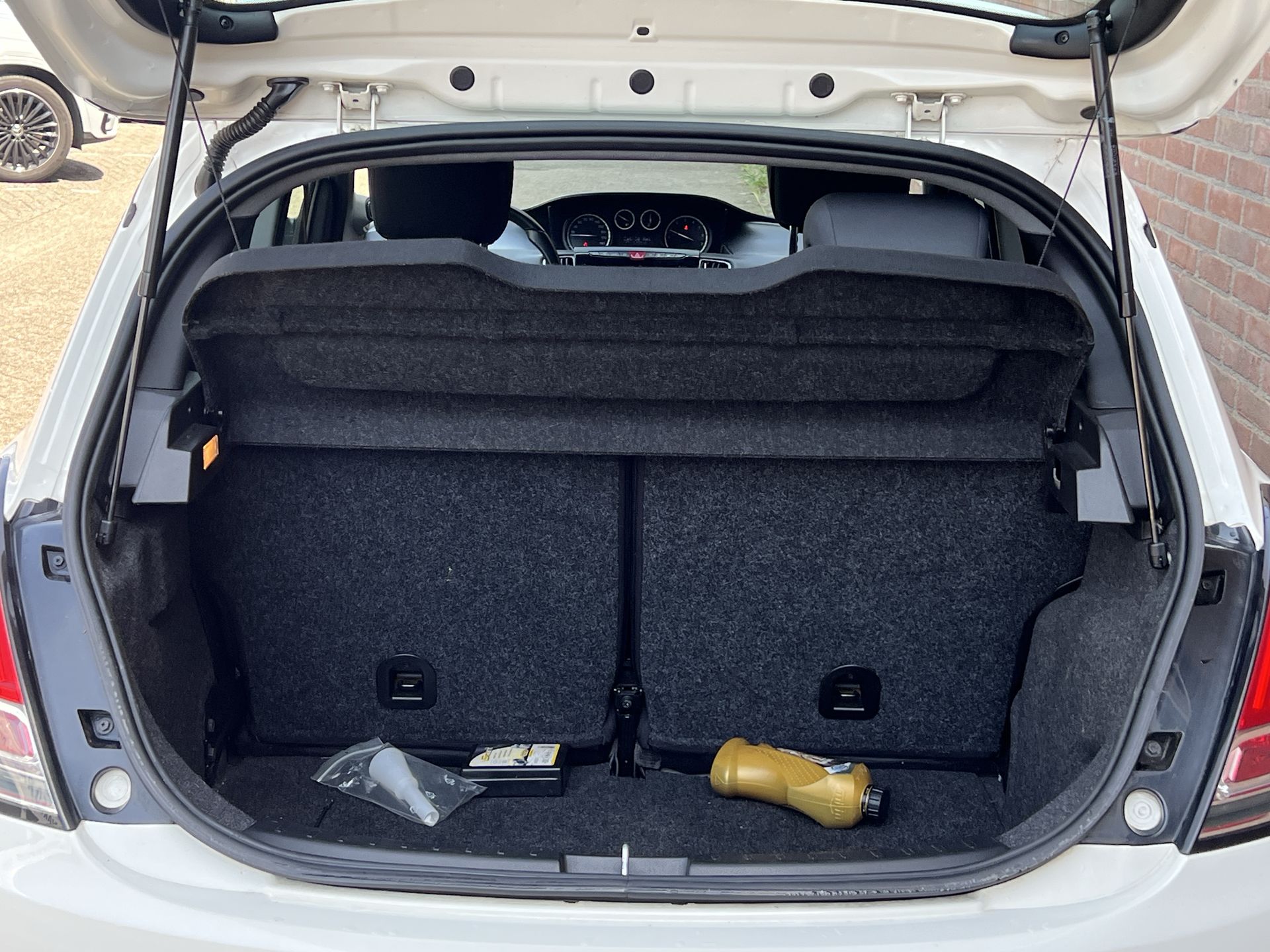 Foto van Lancia Ypsilon