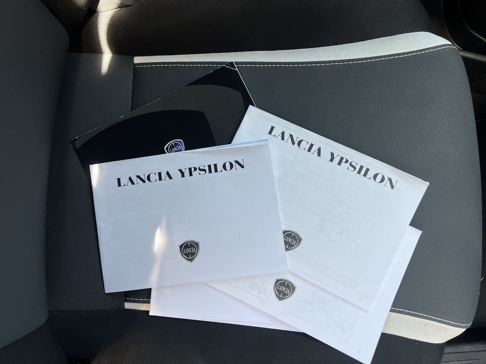 Foto van Lancia Ypsilon
