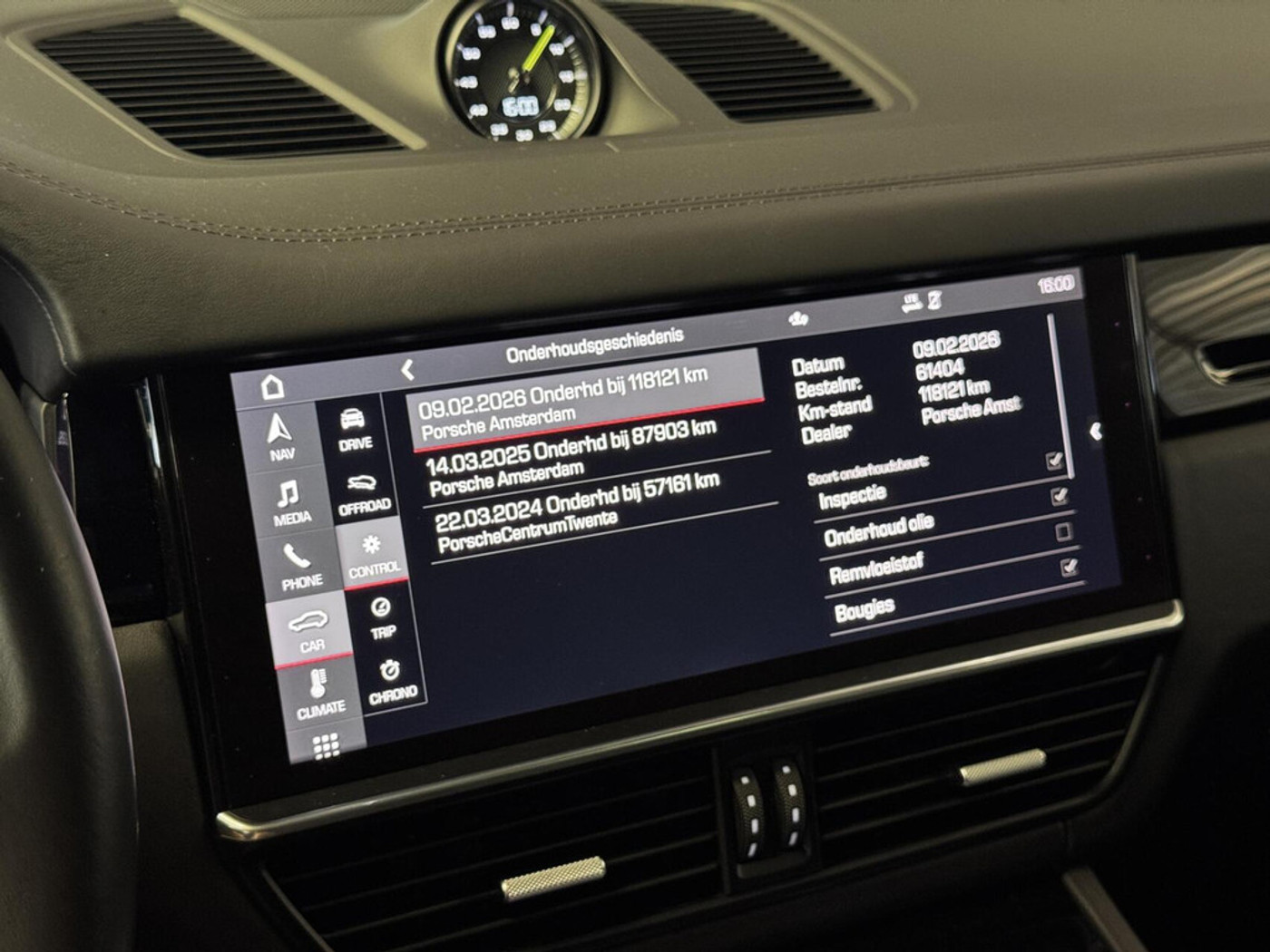 Foto van Porsche Cayenne E-hybrid