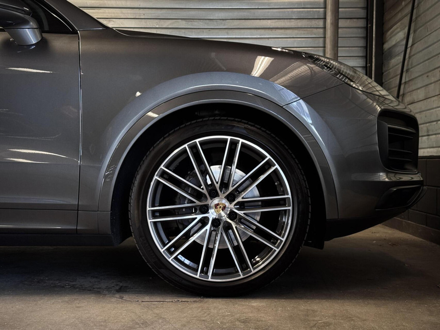 Foto van Porsche Cayenne E-hybrid