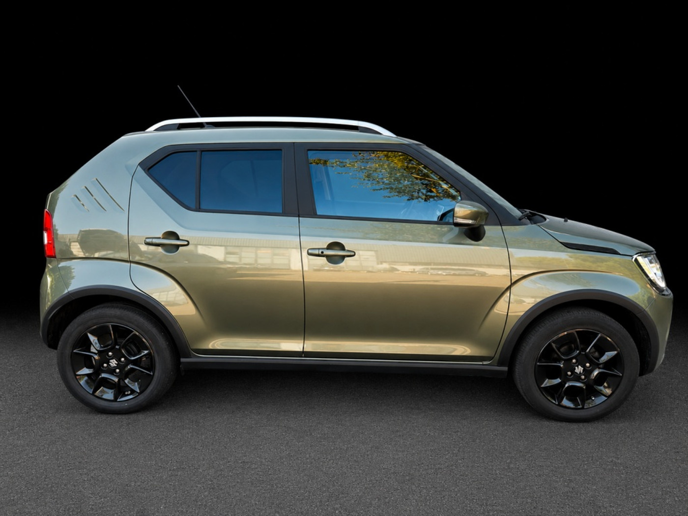 Suzuki Ignis 1.2 SH Style 2023 - voorkant