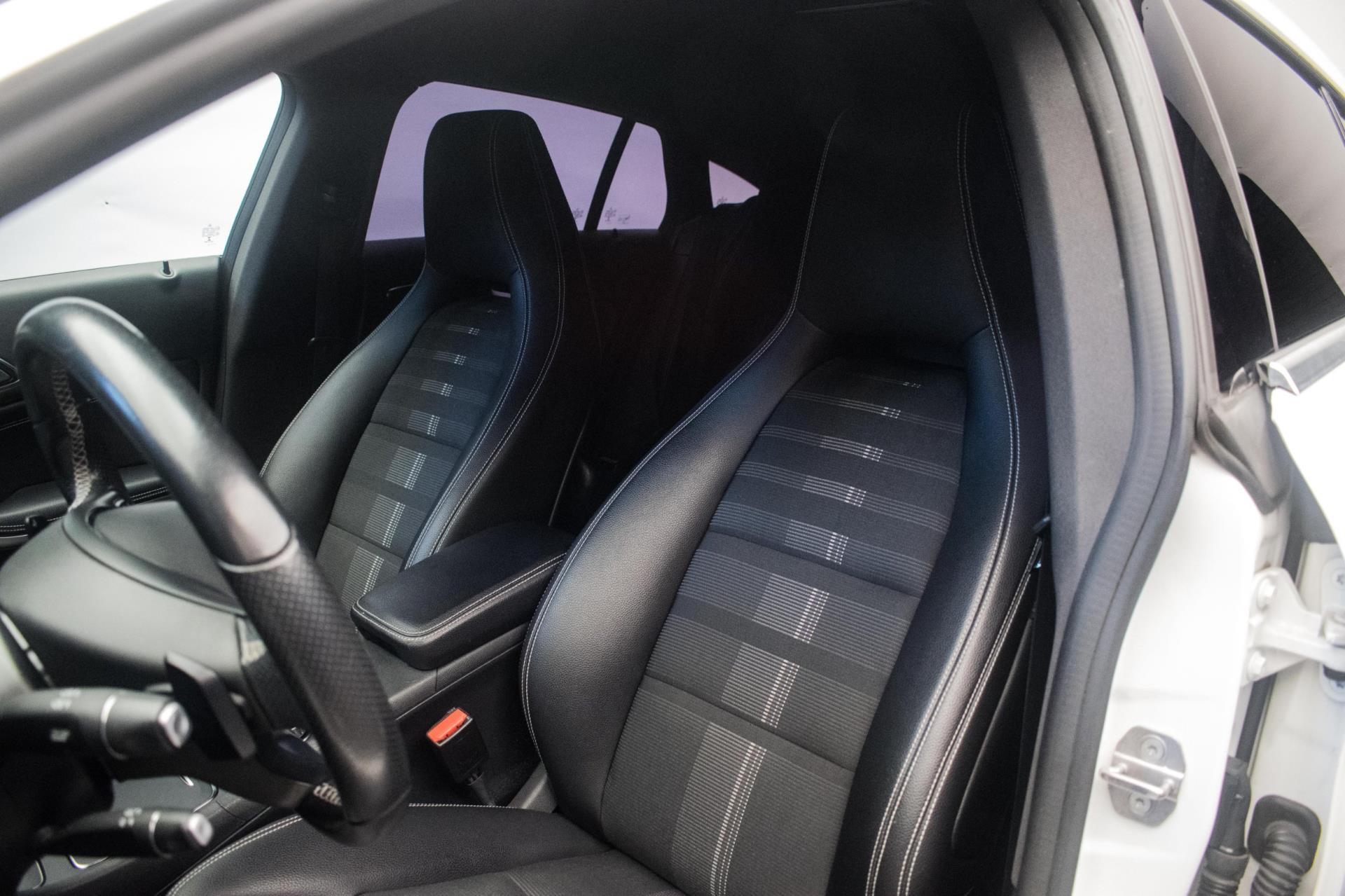 Foto van Mercedes-Benz Cla-klasse Shooting Brake