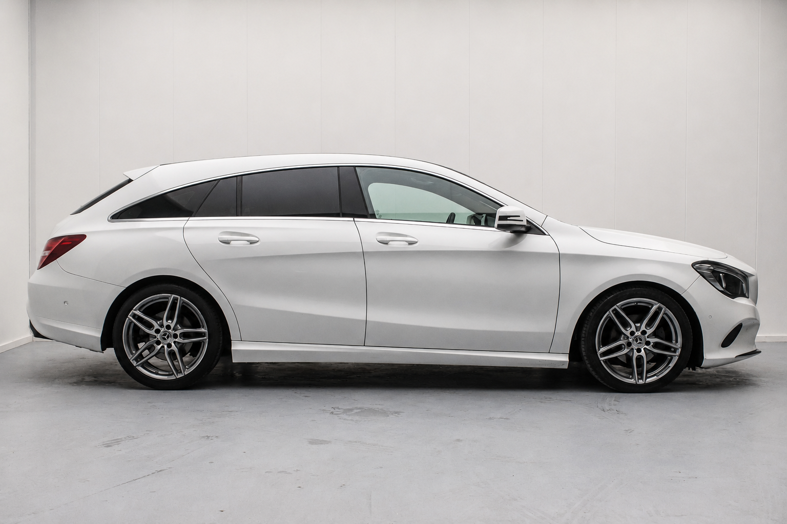 Foto van Mercedes-Benz Cla-klasse Shooting Brake