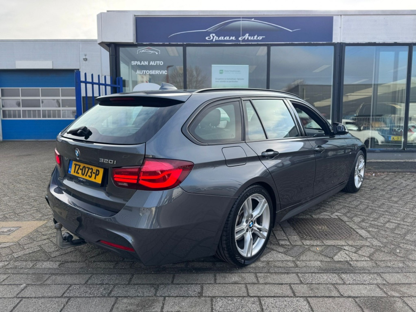 Foto van BMW 320i